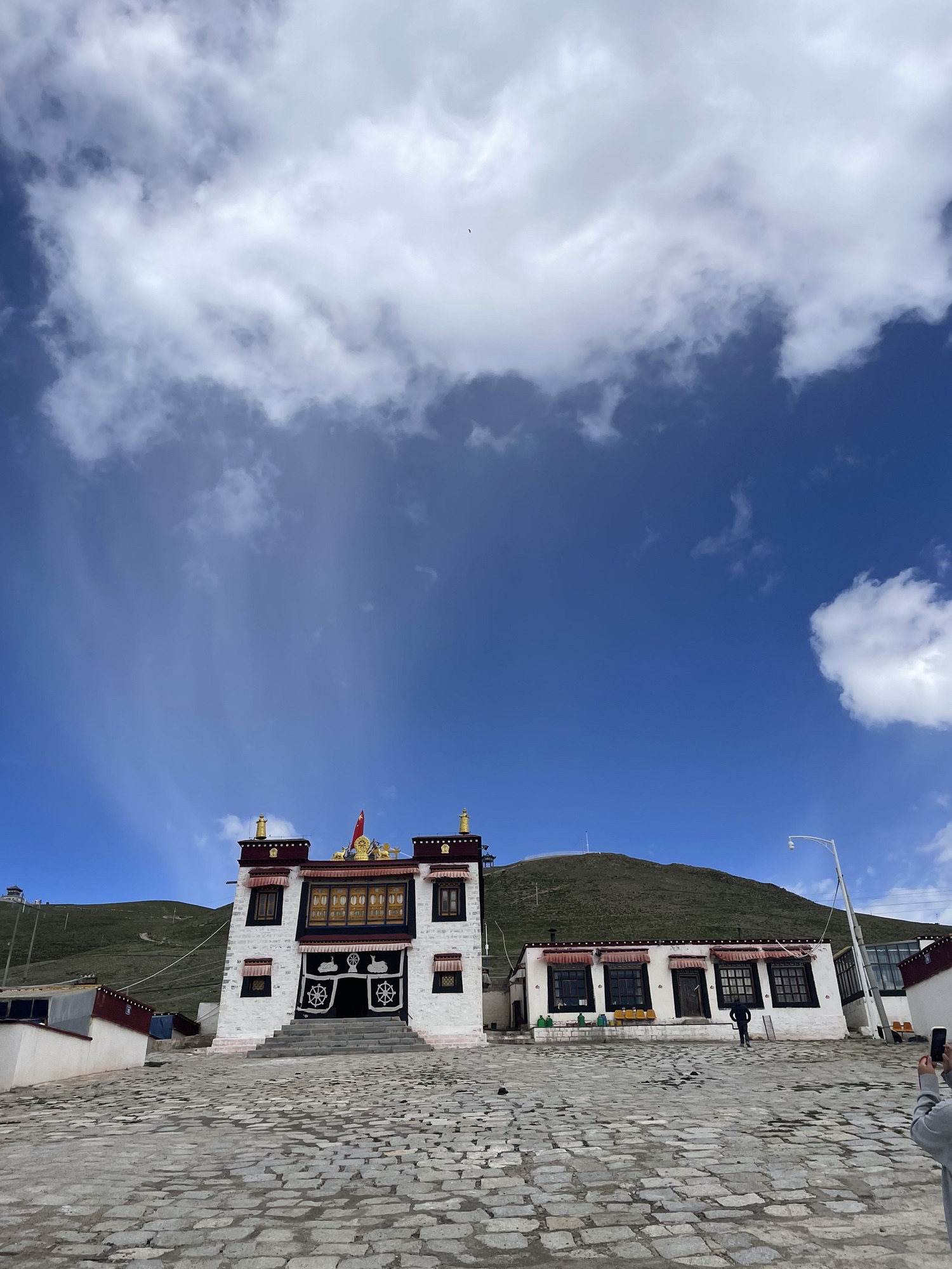 扎西桑旦林尼寺实景照片