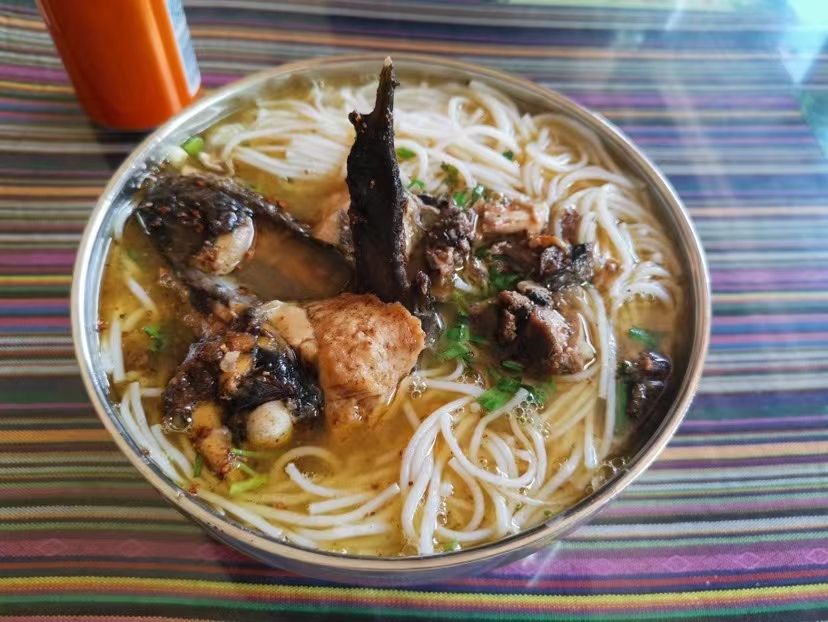 临沧云县土鸡米线(东旭骏城店)