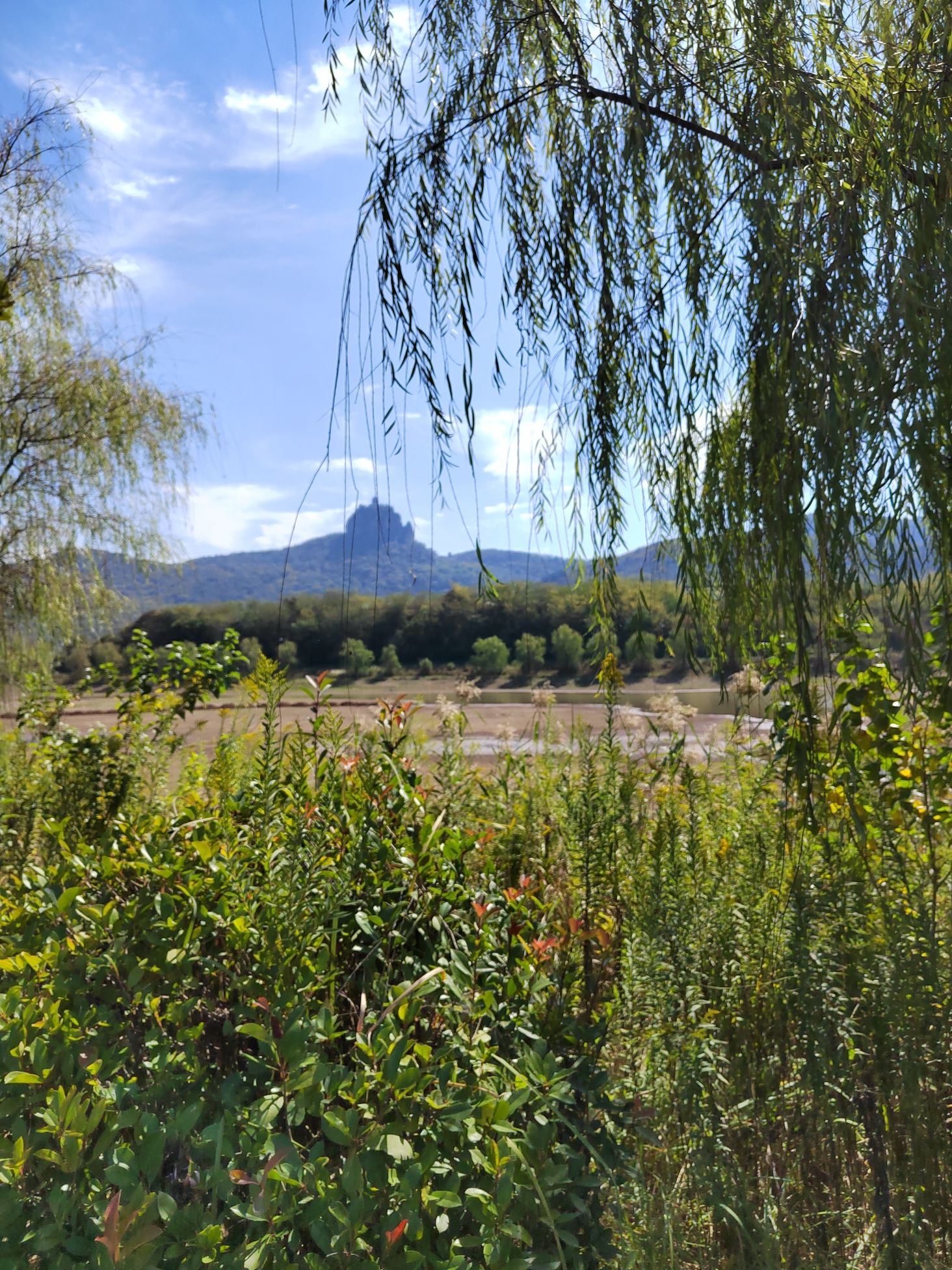 鸡笼山-半月湖风景区旅行图片 2
