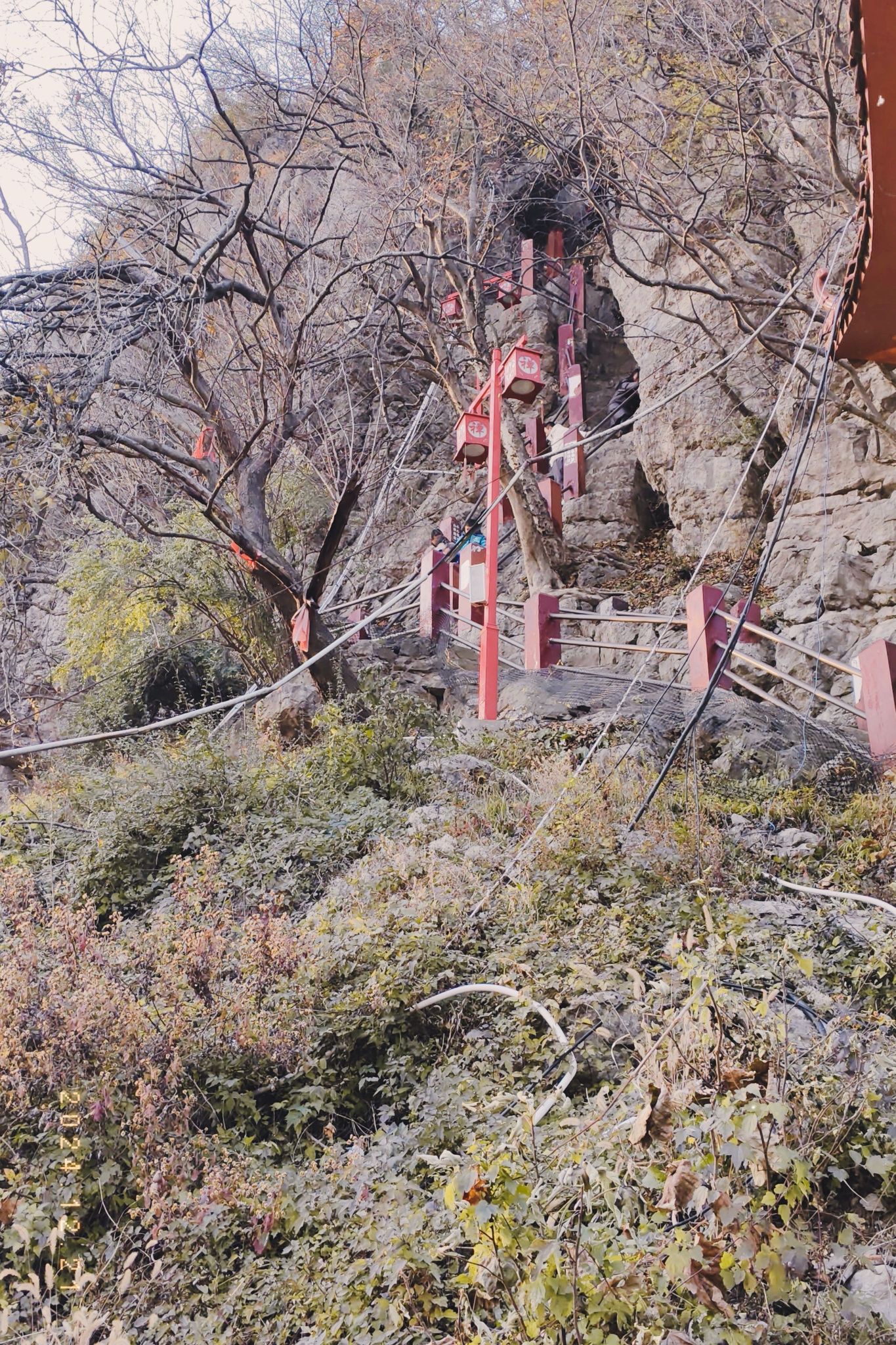鸡笼山-半月湖风景区旅行图片 1