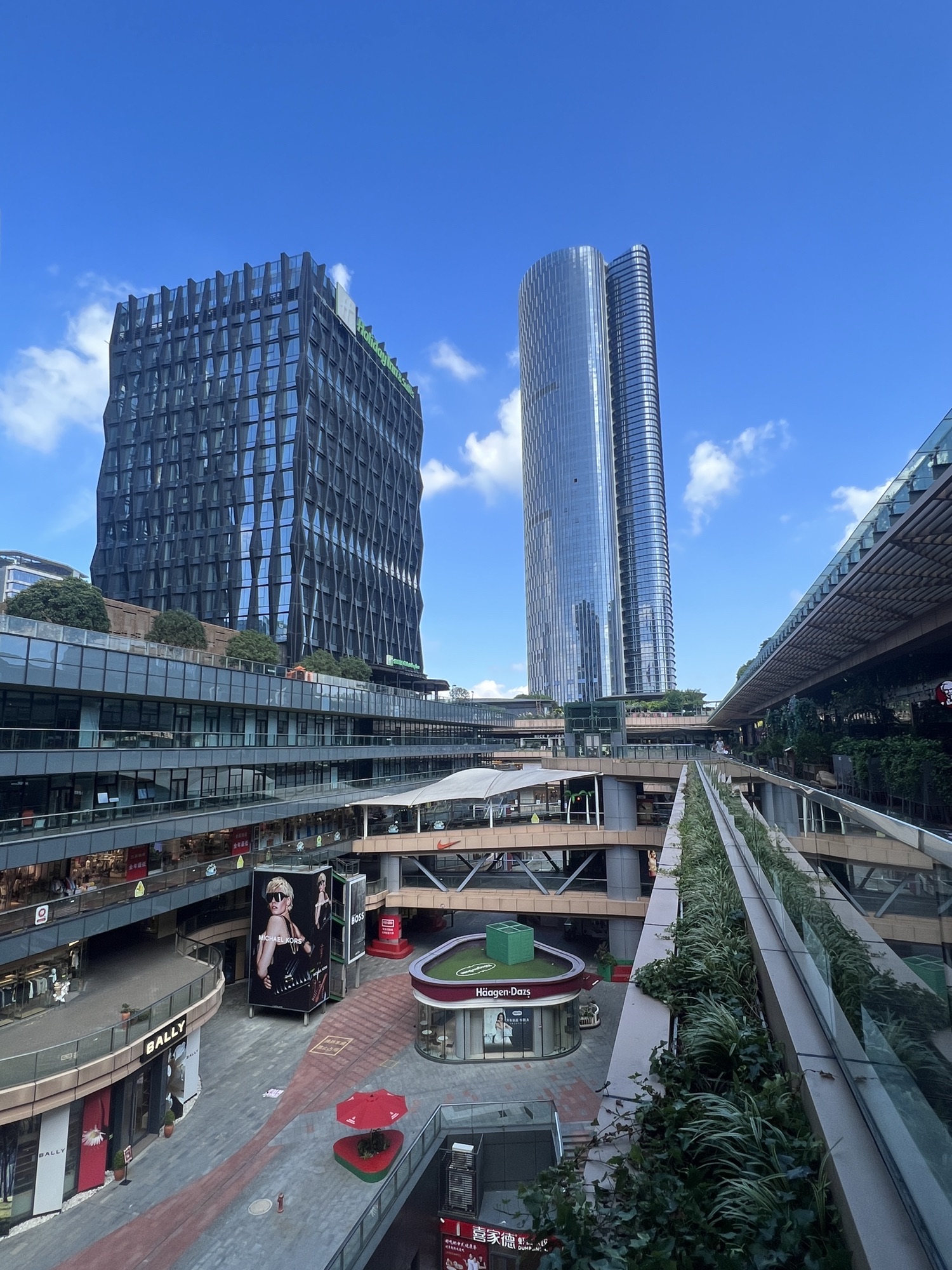MV(南京砂之船奥特莱斯艺术商业广场店)
