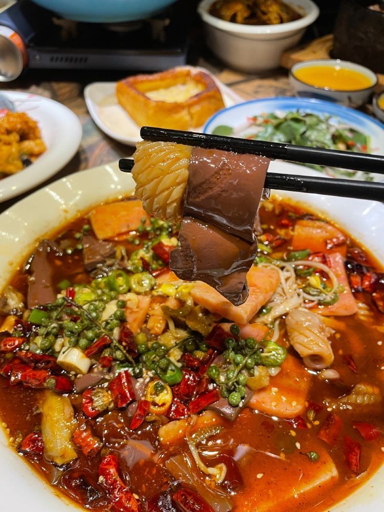 梧桐树中式餐厅(吾悦广场店)