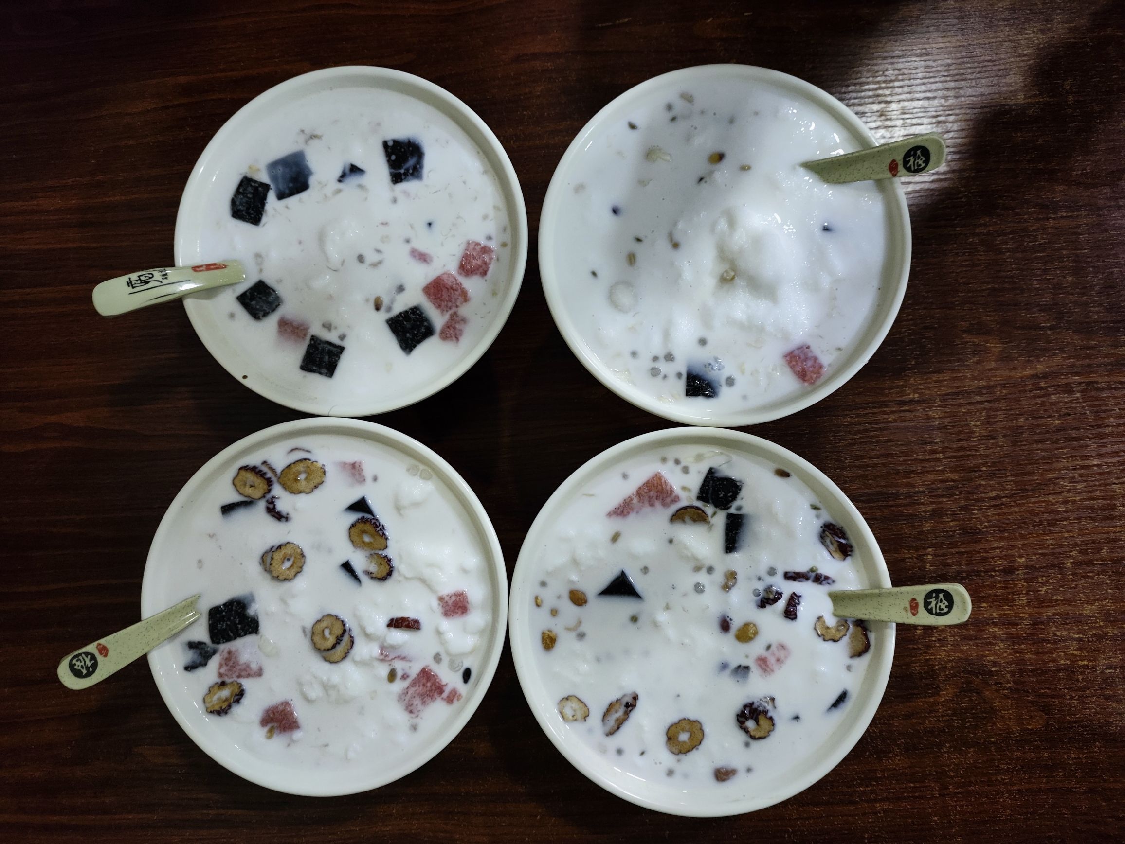 密语轩椰奶清补凉