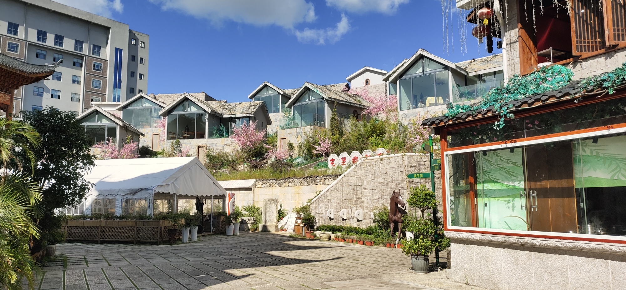 一个人的安顺乡愁文化园