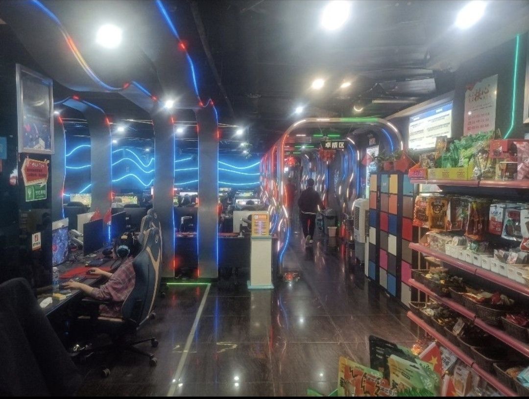 世纪电竞(凤凰路店)门店外观