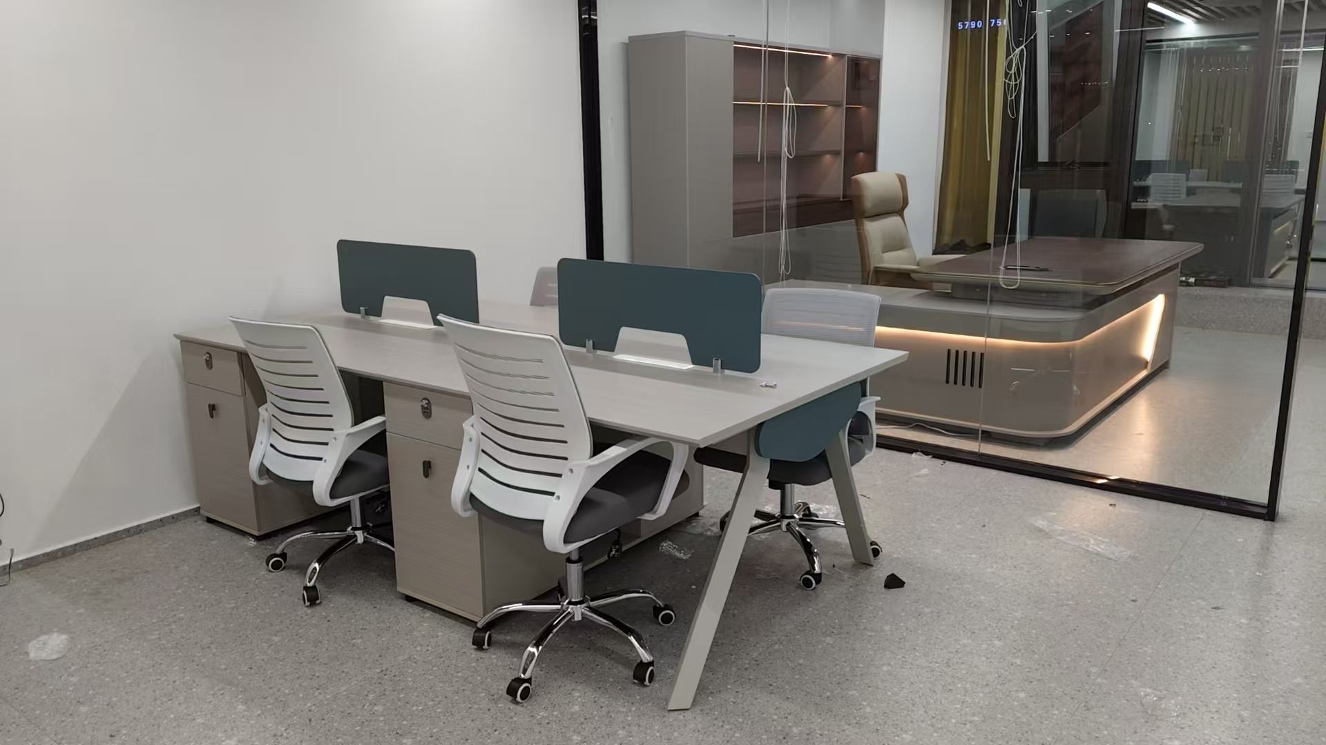 朗朗办公家具(义乌鹏城小区店)