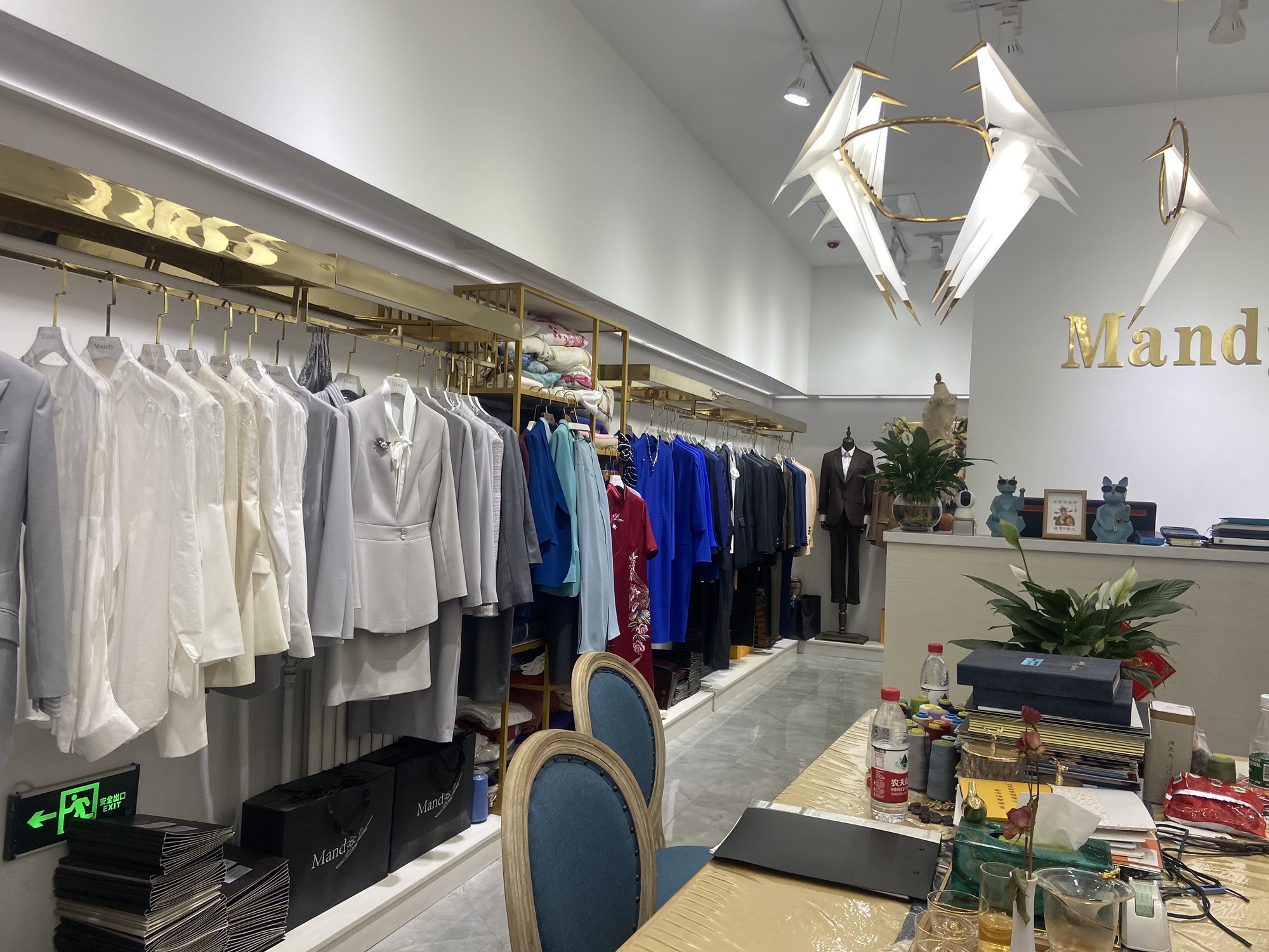 Mandy服装定制工作室(寺河嘉苑小区店)