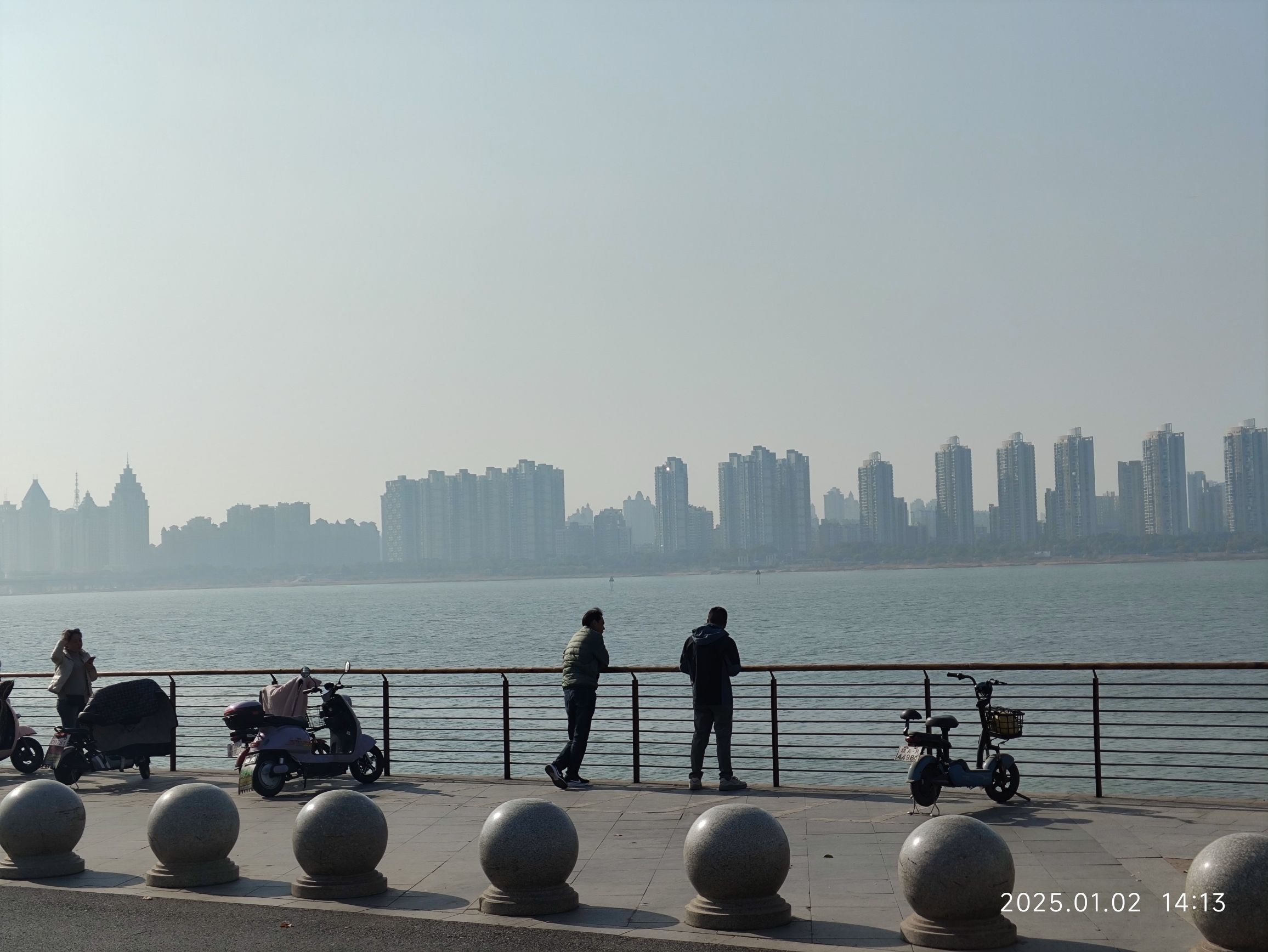 灌婴中轴广场旅行图片 2
