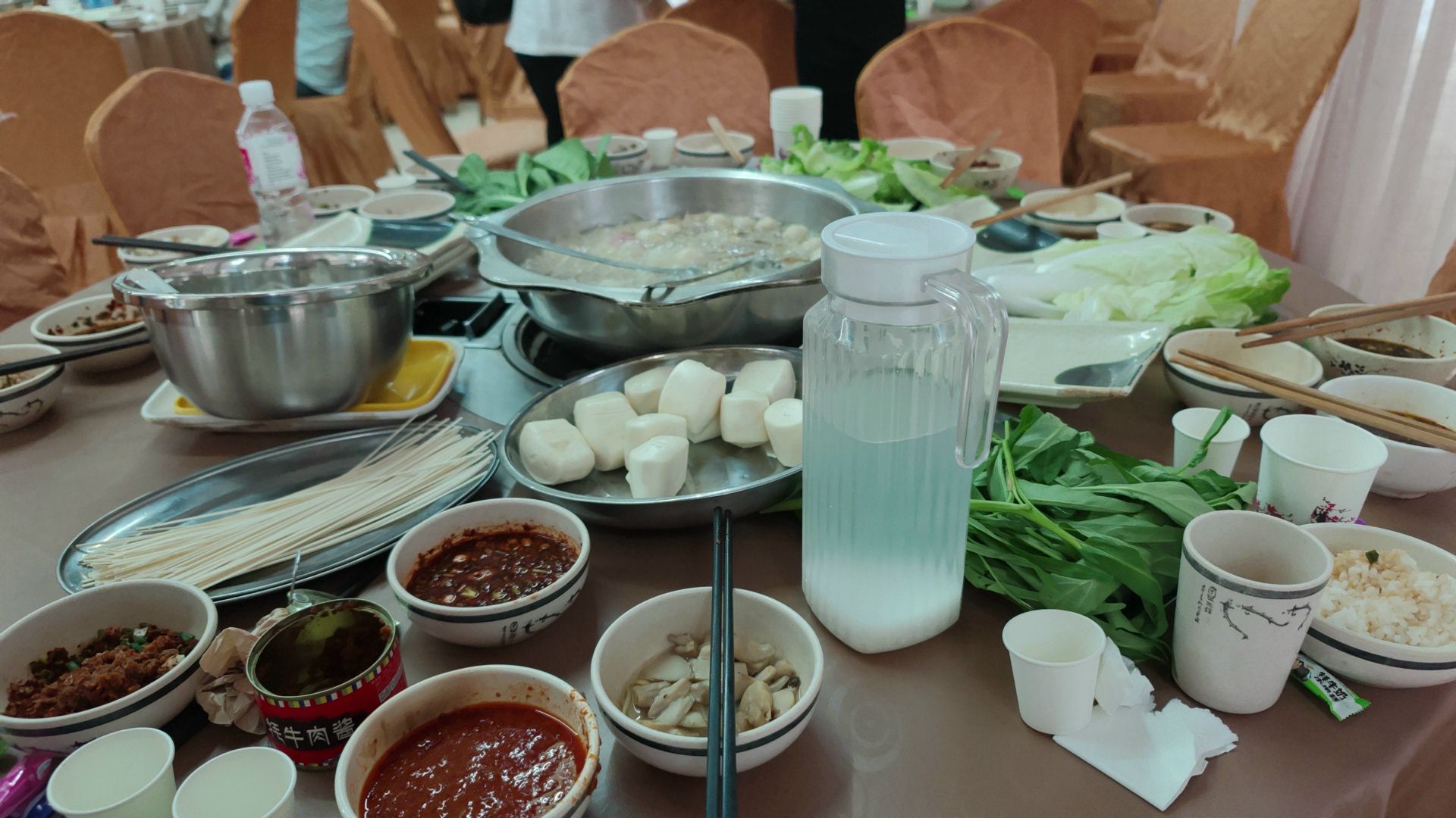 彝族风音乐主题餐厅