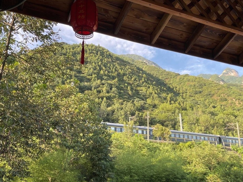 骏怡连锁酒店(华山景区东山门店)