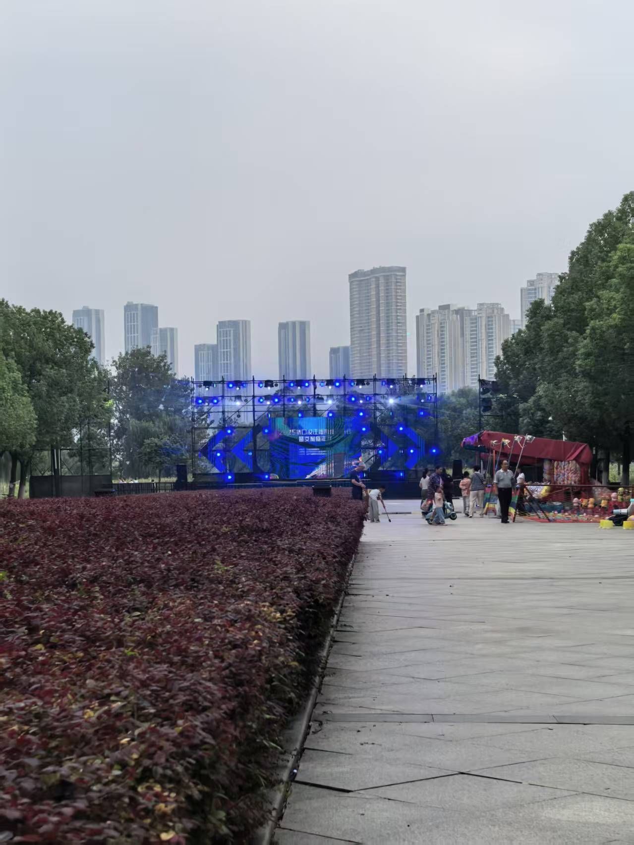 场地封面-汉江湾体育公园网球场