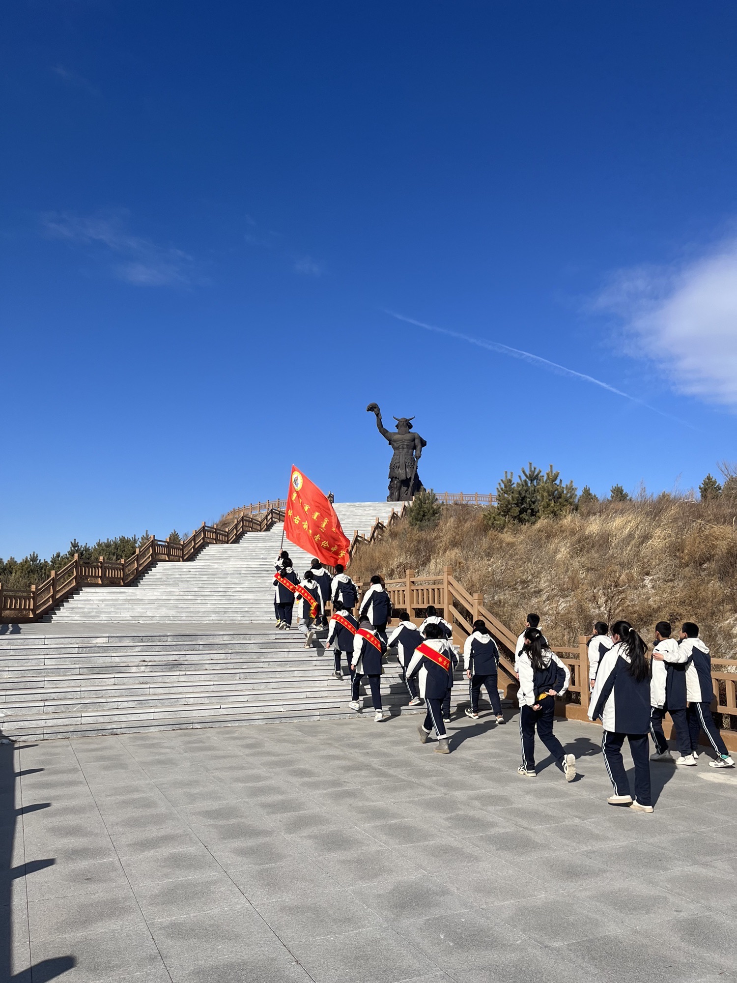 索伦药王峰旅行图片 1