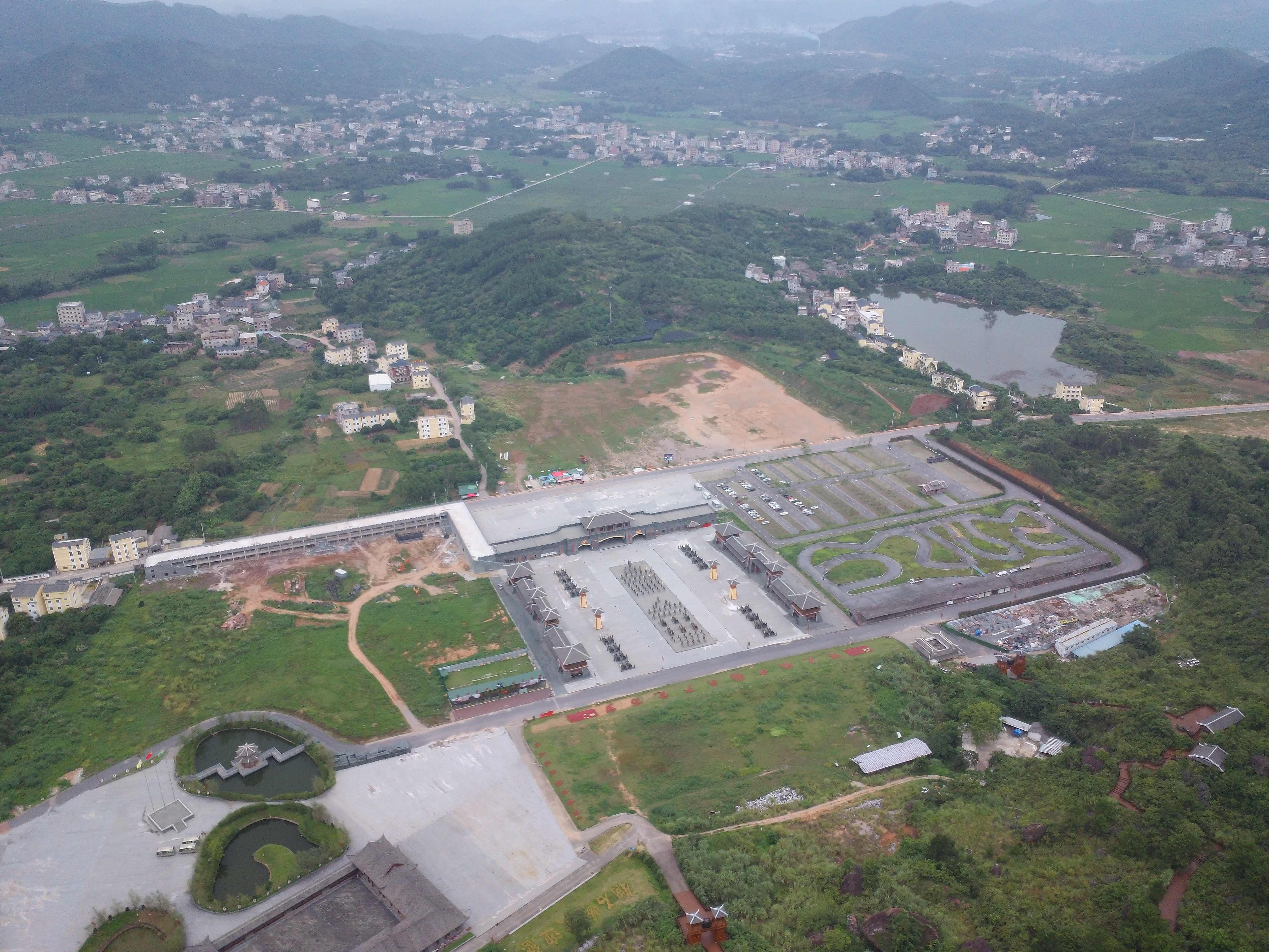 铜石岭国际旅游度假区祥龙门