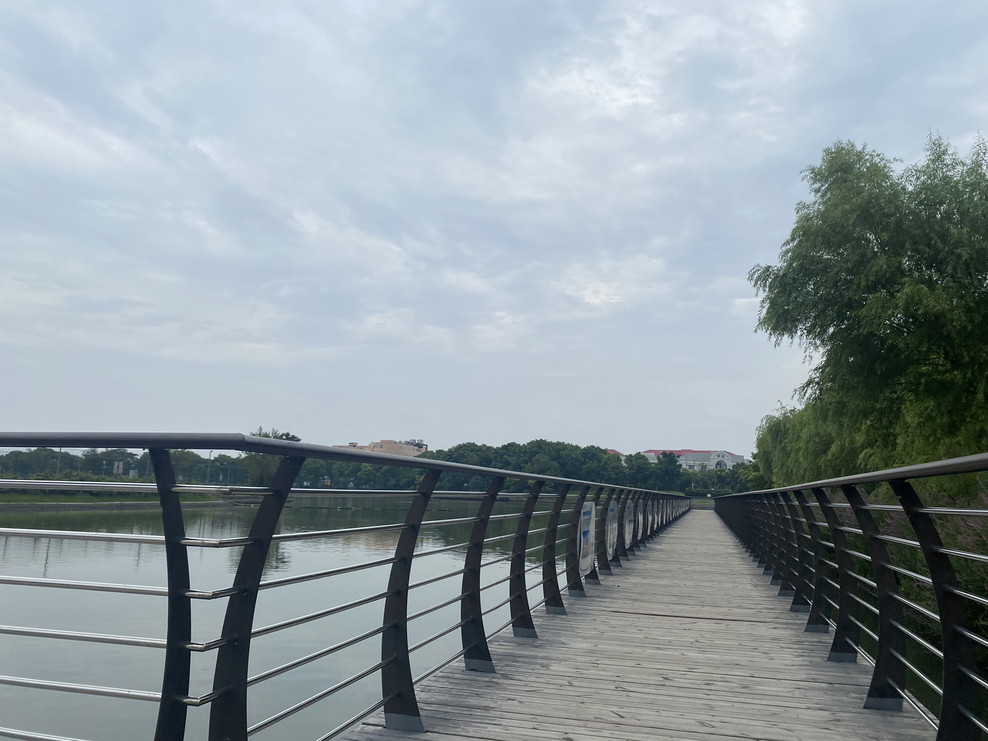 南虹港观机长廊旅行图片 2