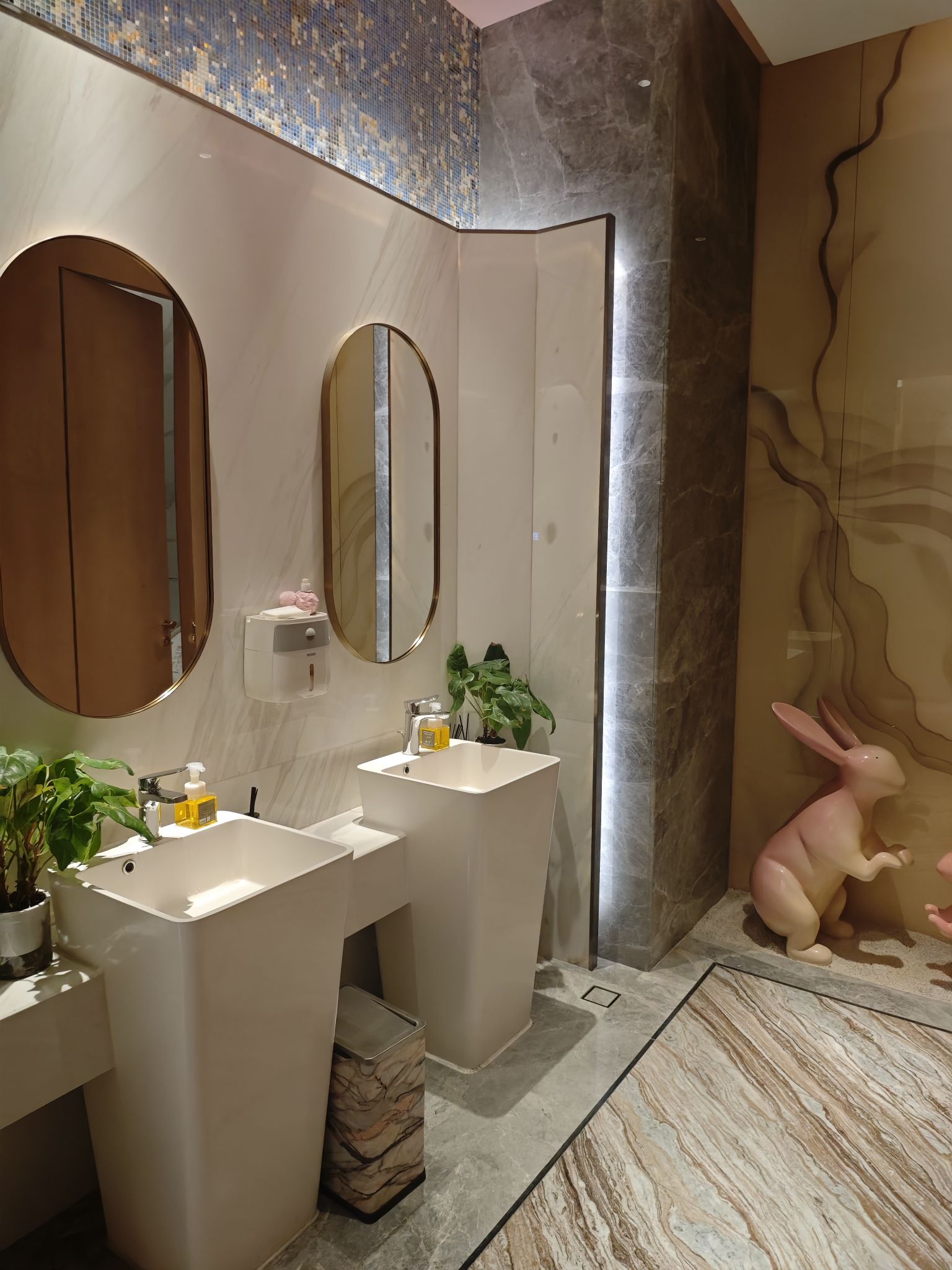 Gallery 3