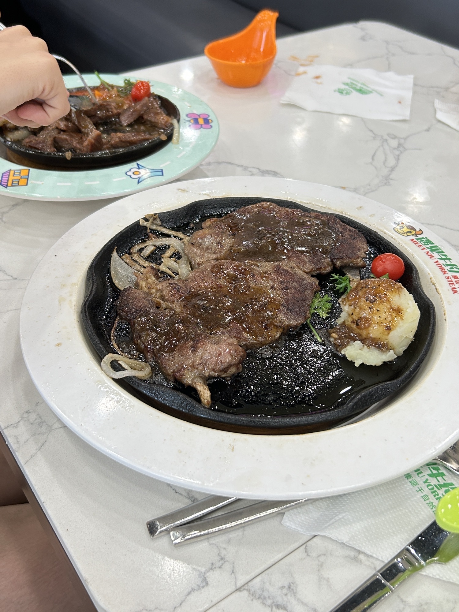 遇见牛约·原切牛排自助餐厅(年年丰广场店)