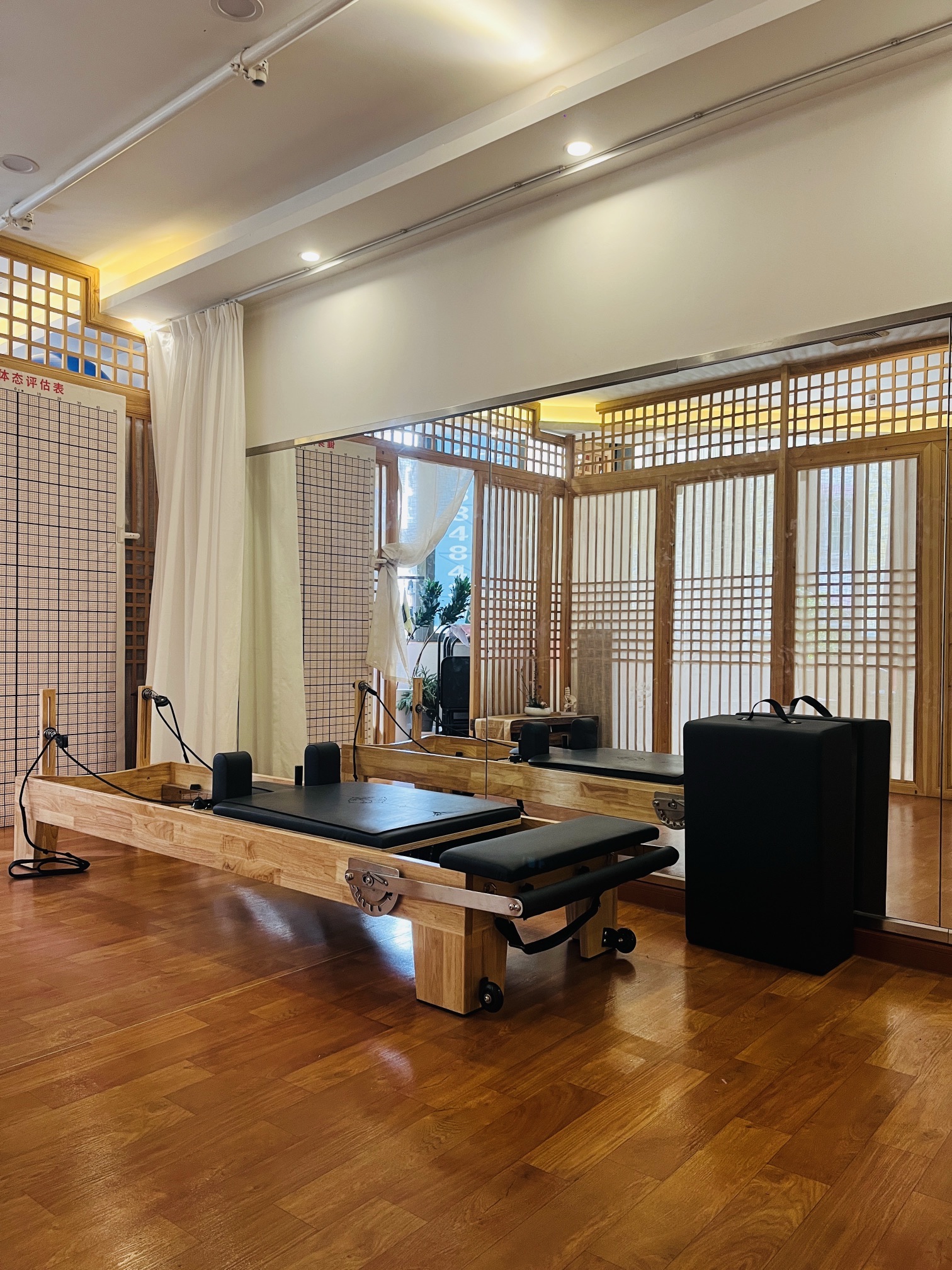 场地封面-瑜塑•华美瑜伽(御景华城办公楼店)