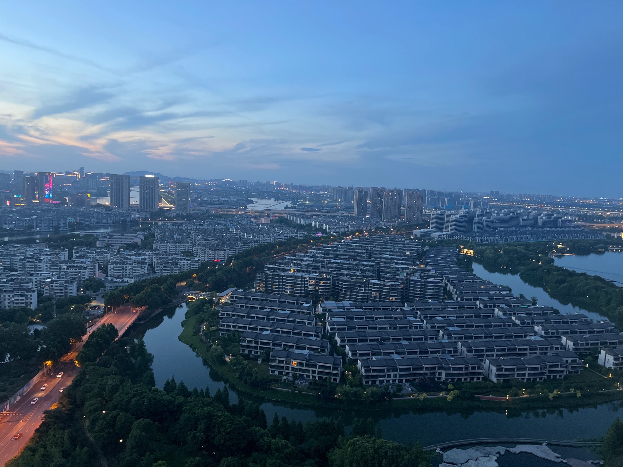 罗陇村文化广场