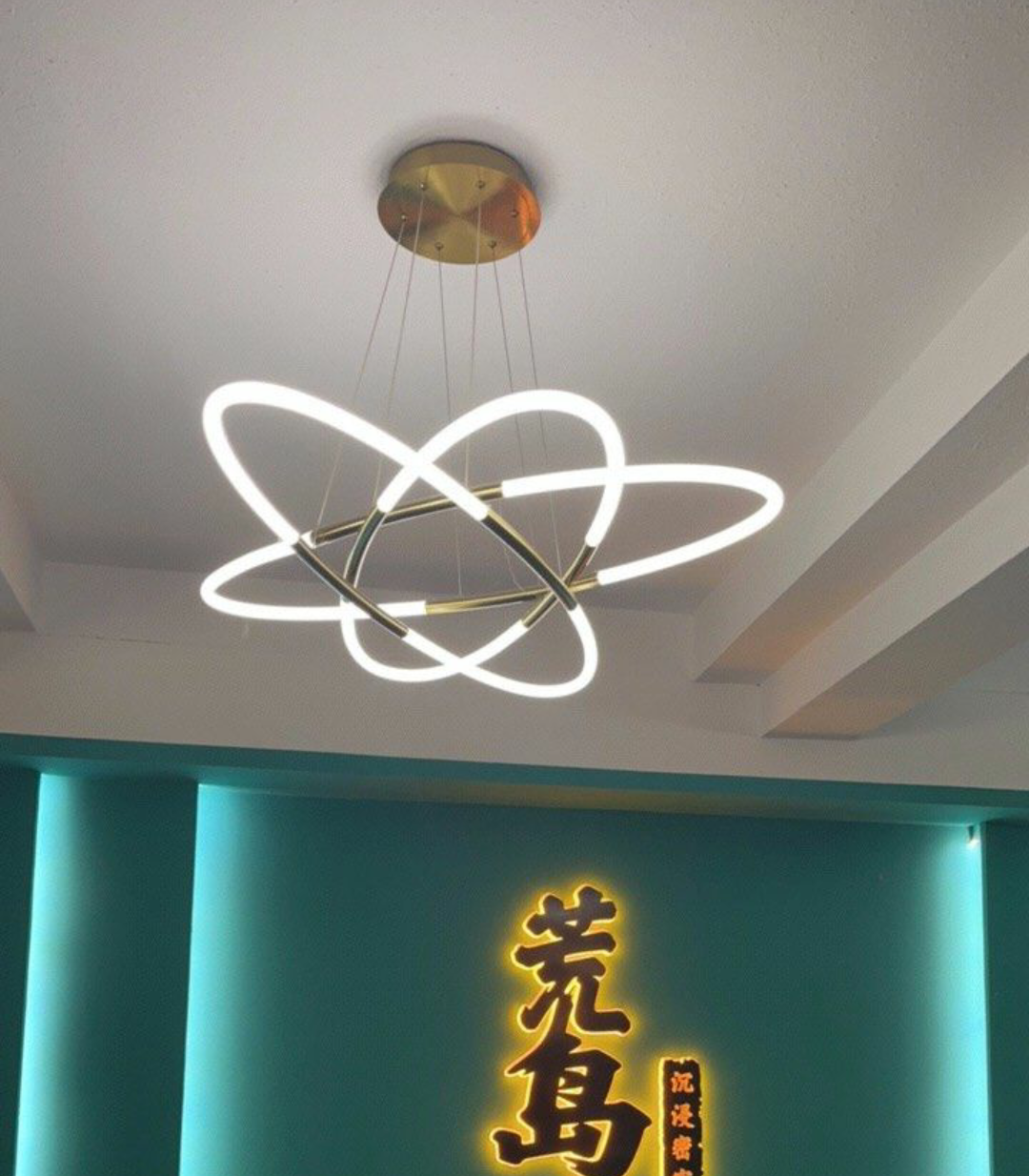 场地封面-荒岛实景沉浸密室(江汉路二店)