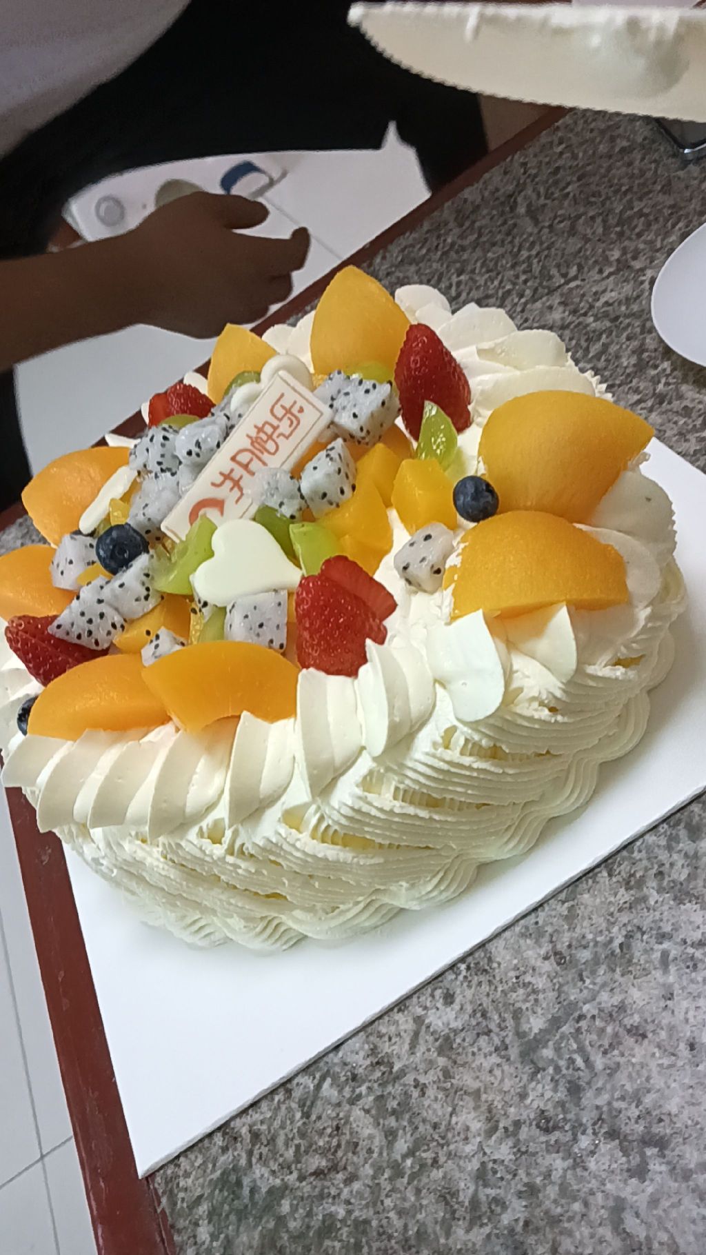 幸福鸟生日蛋糕(定州信誉楼店)