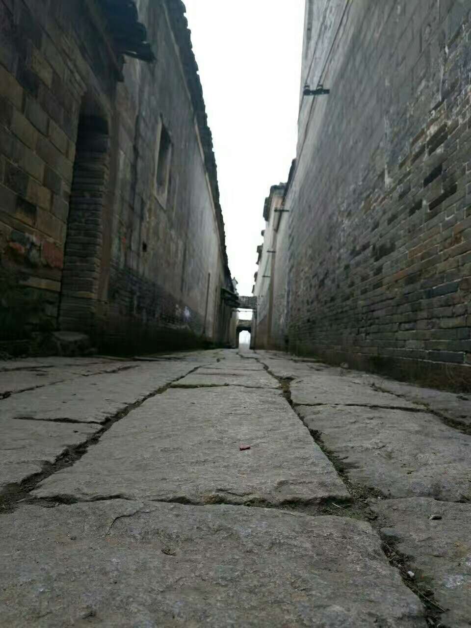 厚板塘古村