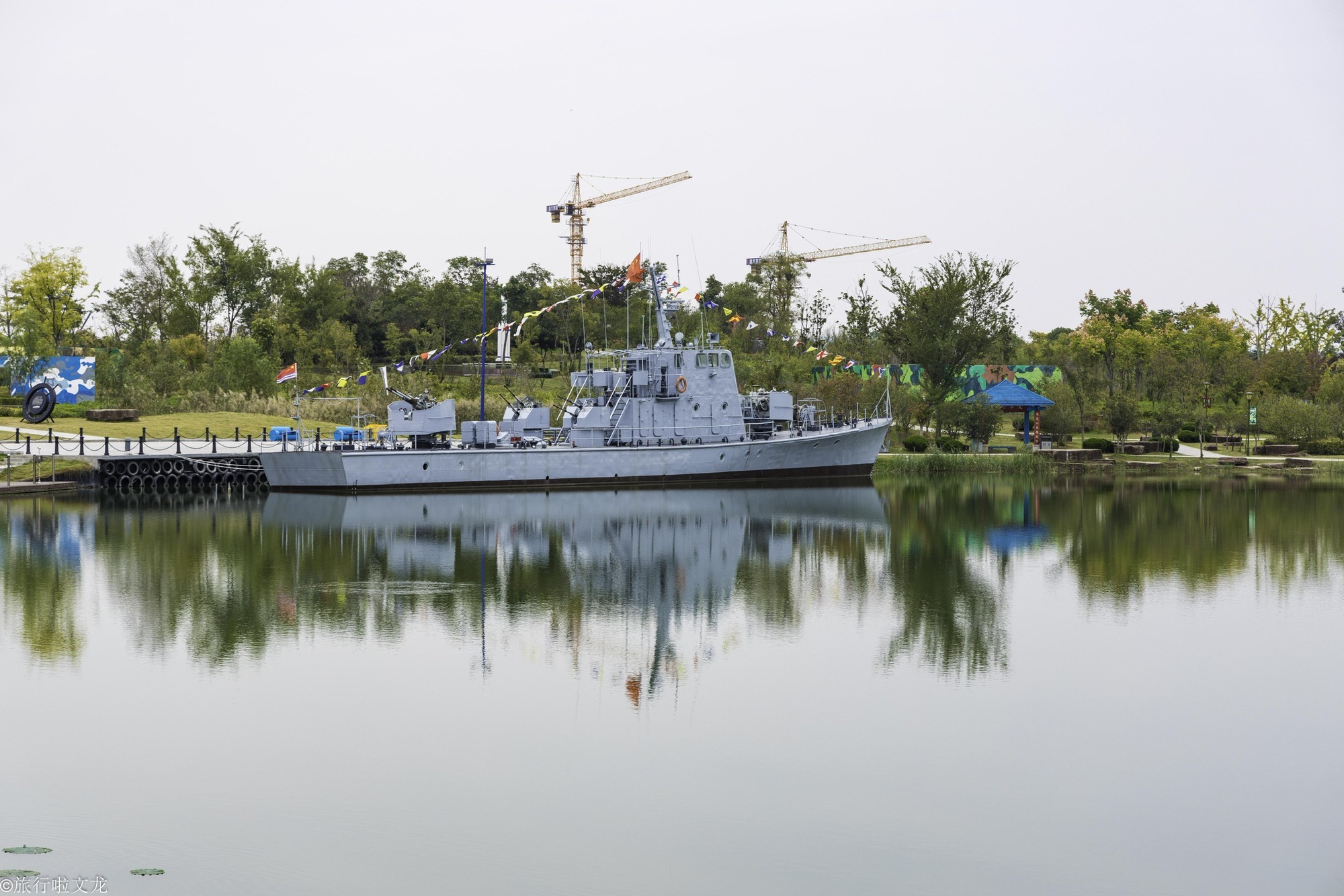 东湖碳谷湖公园