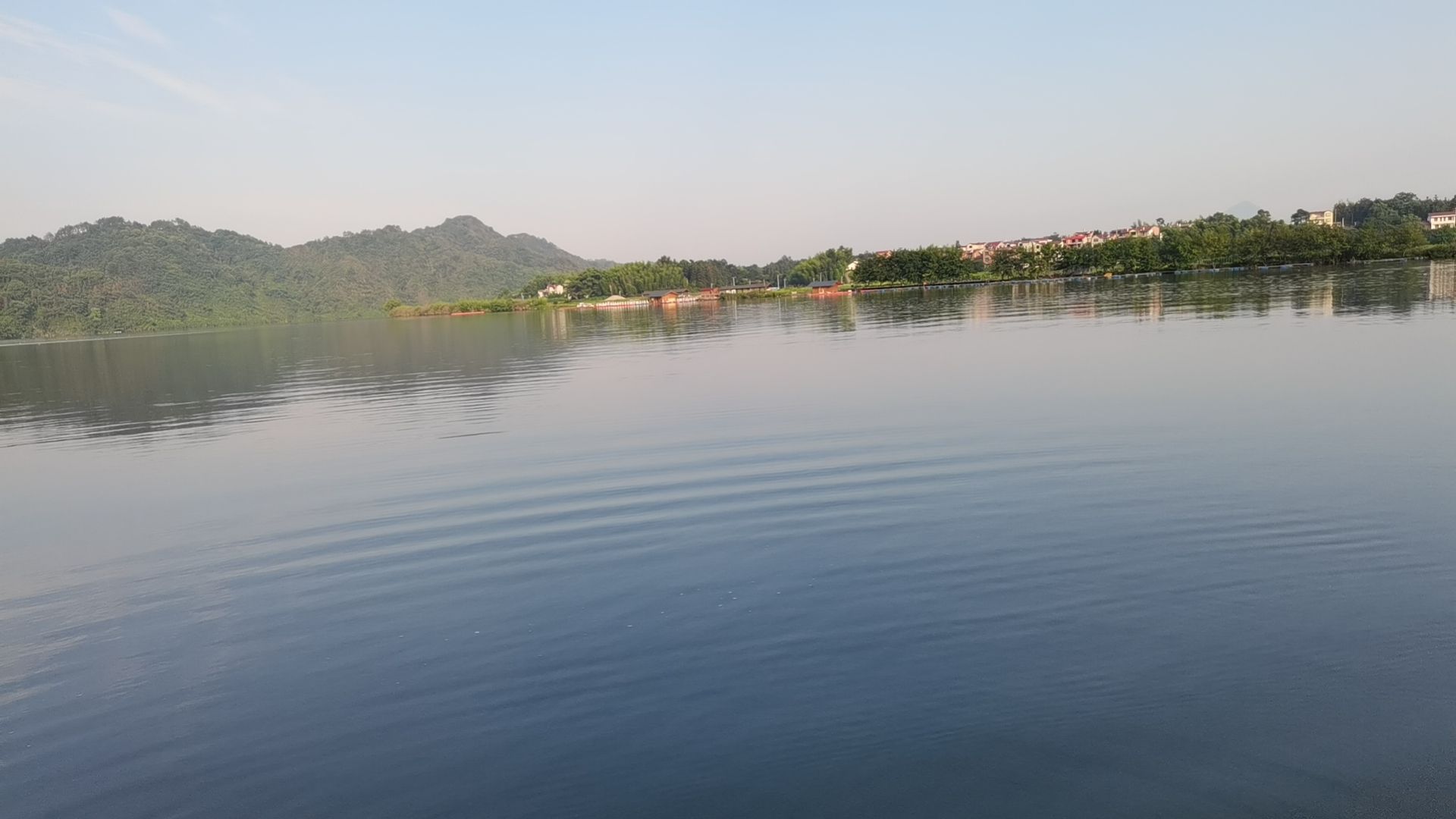 北湾半岛·情缘谷旅行图片 1