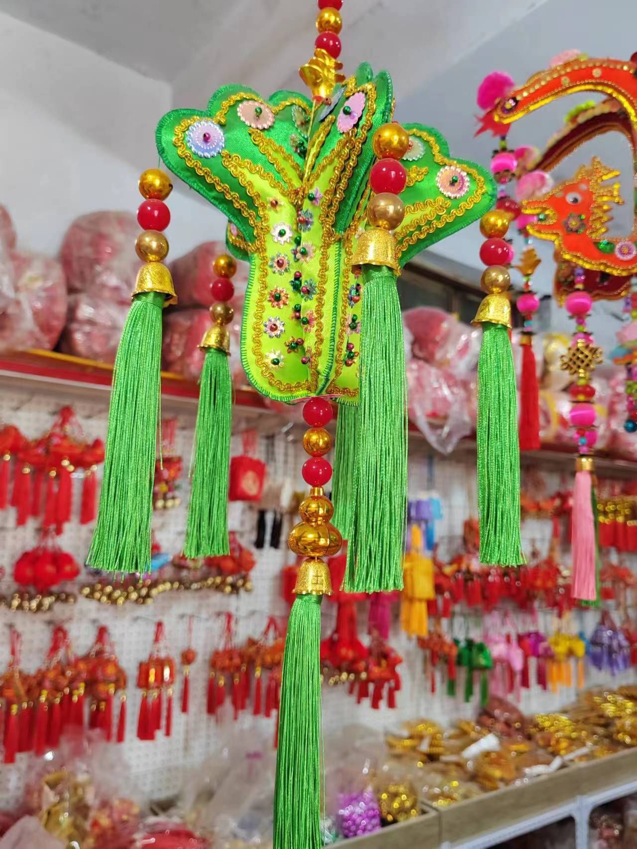 李霞民间工艺品