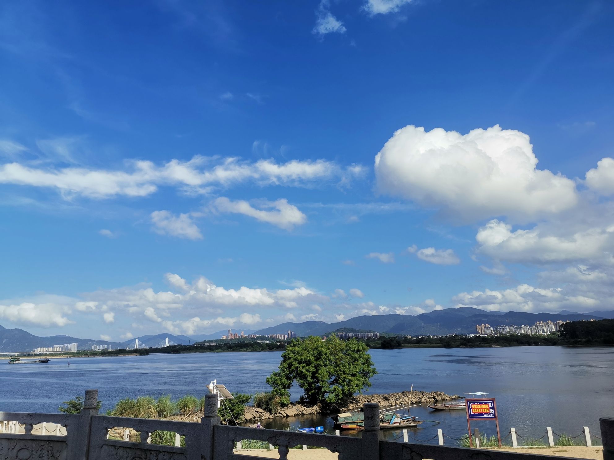 镇国宝塔旅行图片 2