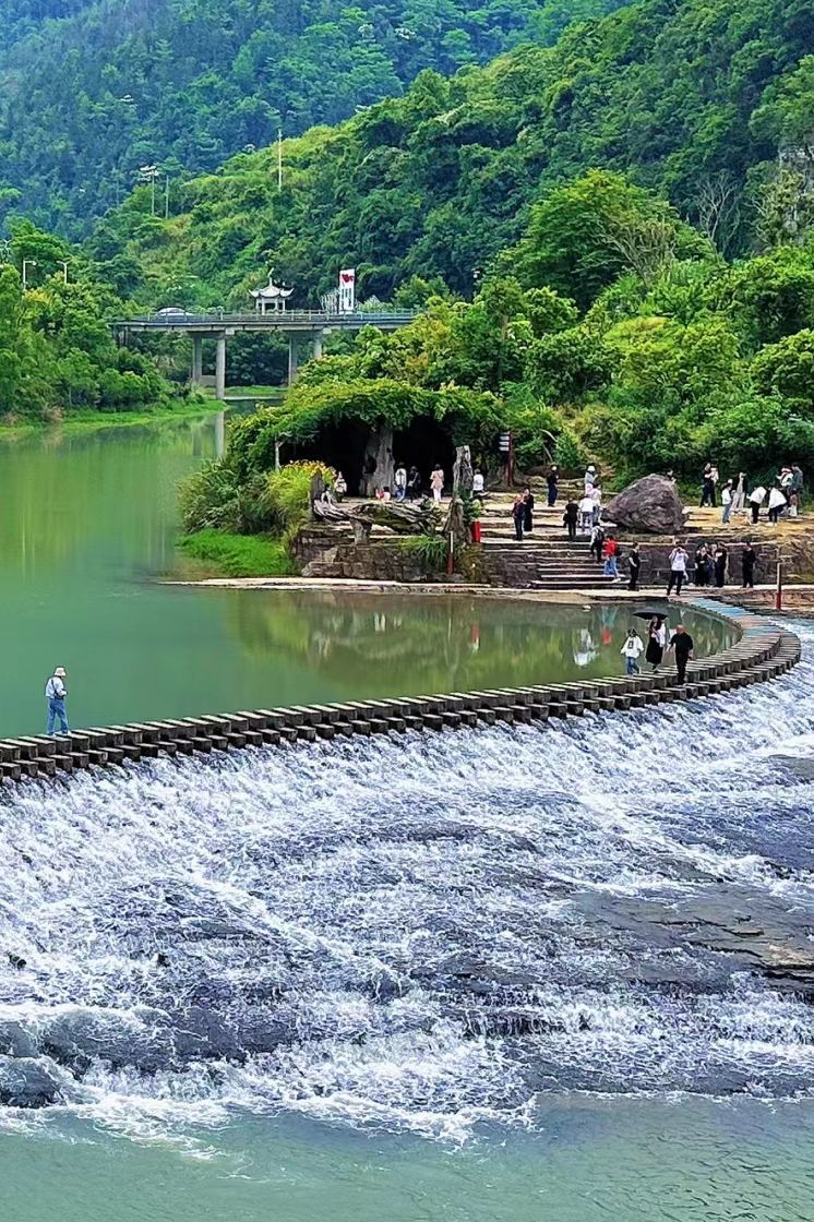 矿坑冰城旅行图片 2