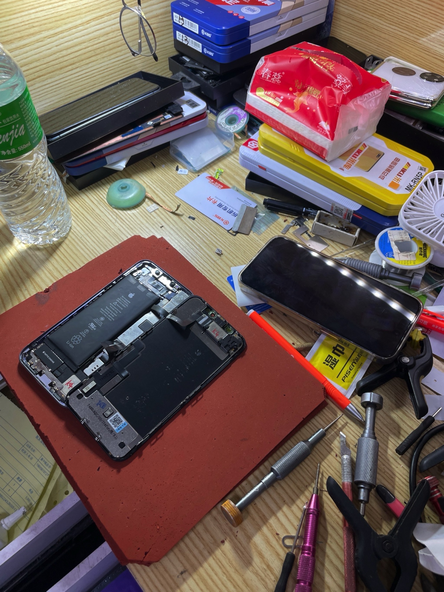 5G全网通佳哥通讯手机维修(八一路店)