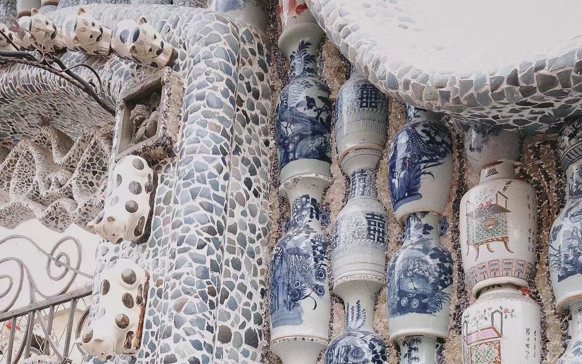 东南河村广场旅行图片 1