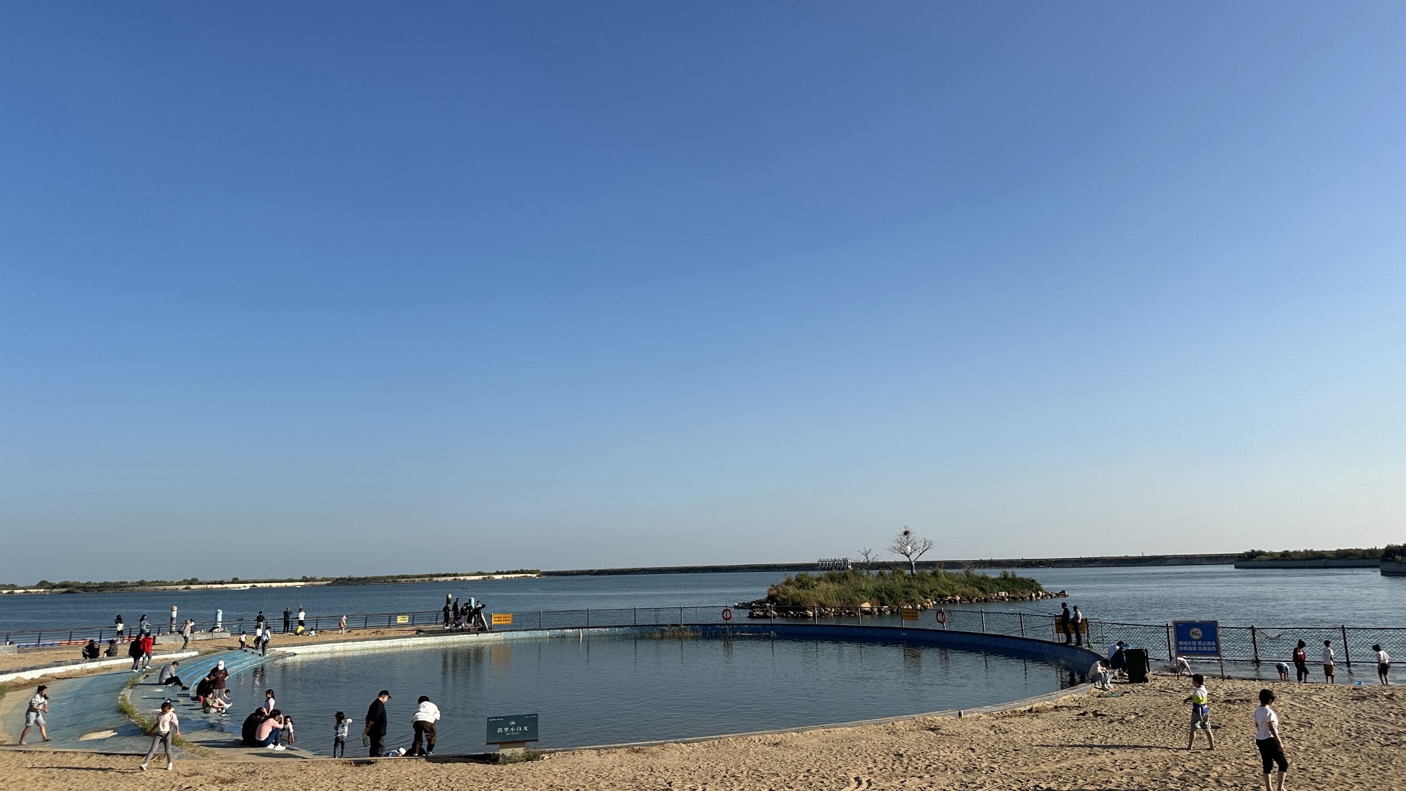 力高沙滩旅行图片 1