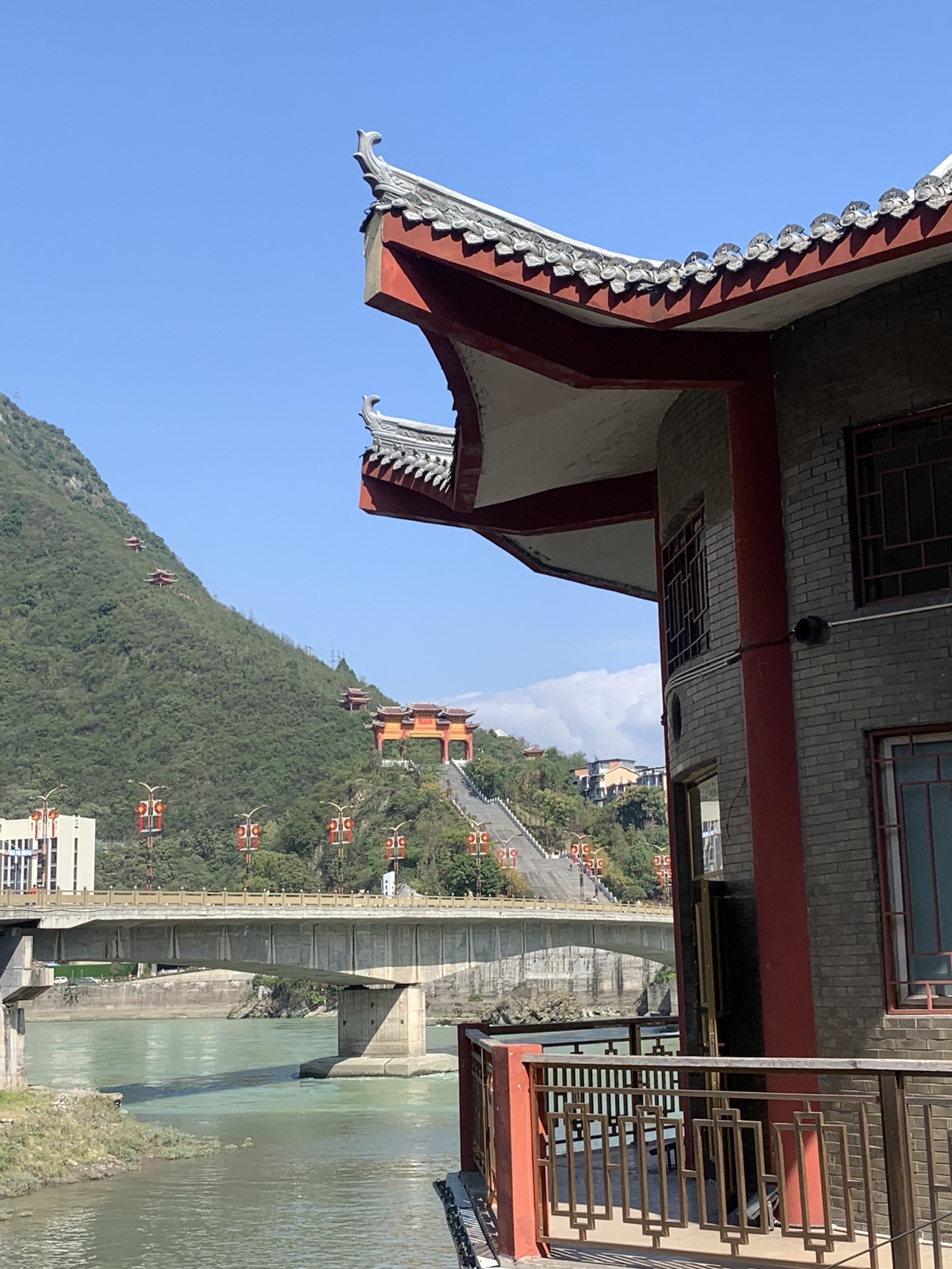 云之门旅行图片 1