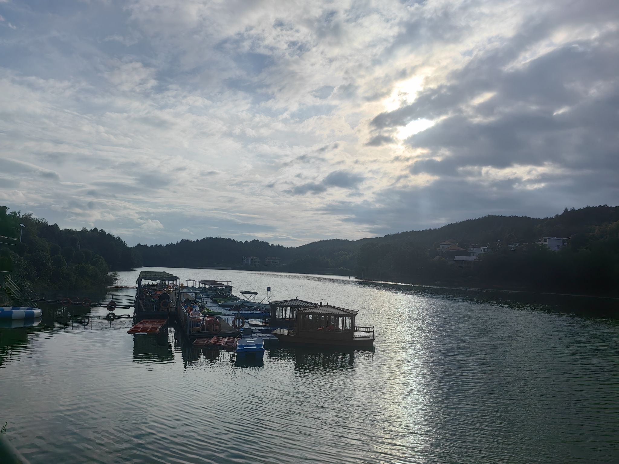 沐仙湖生态旅游文化园