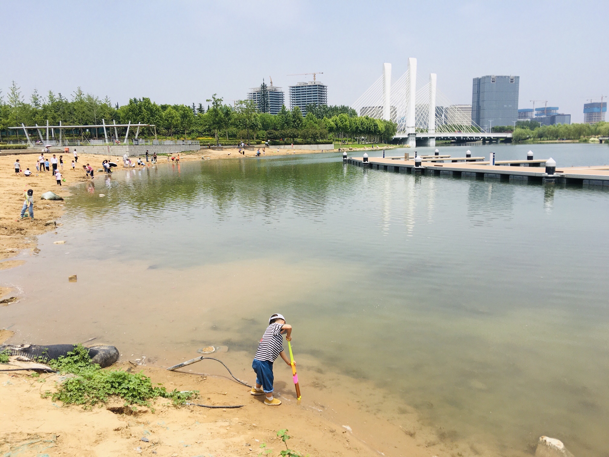 郑州龙湖湿地公园沙滩
