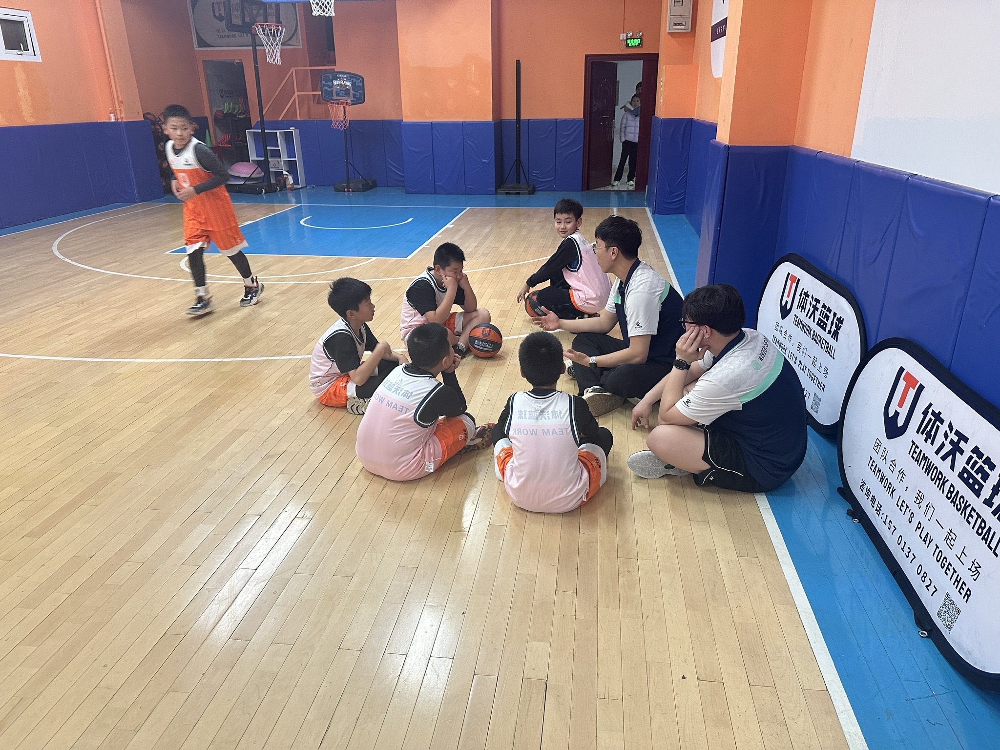 场地封面-体沃篮球(福利特马甸店)