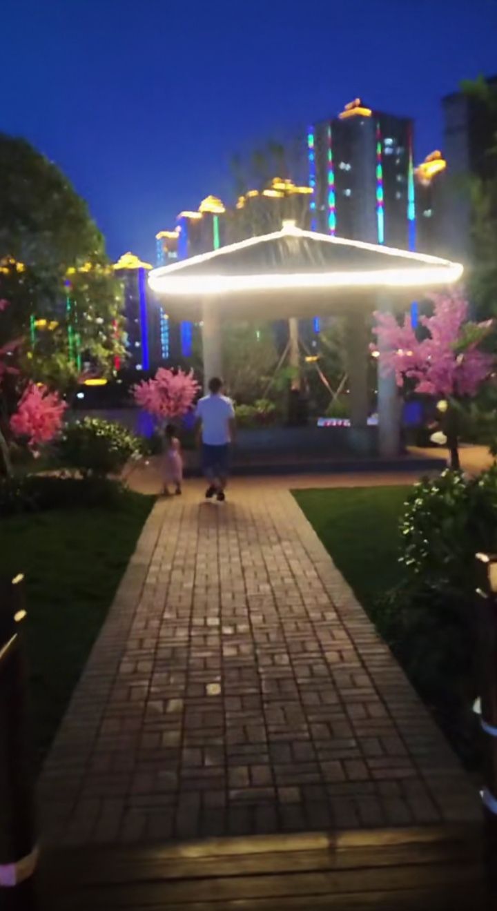 龙池湖旅行图片 1