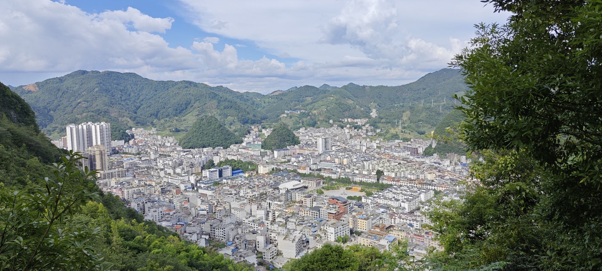 乐业电视山景观凉亭旅行图片 3