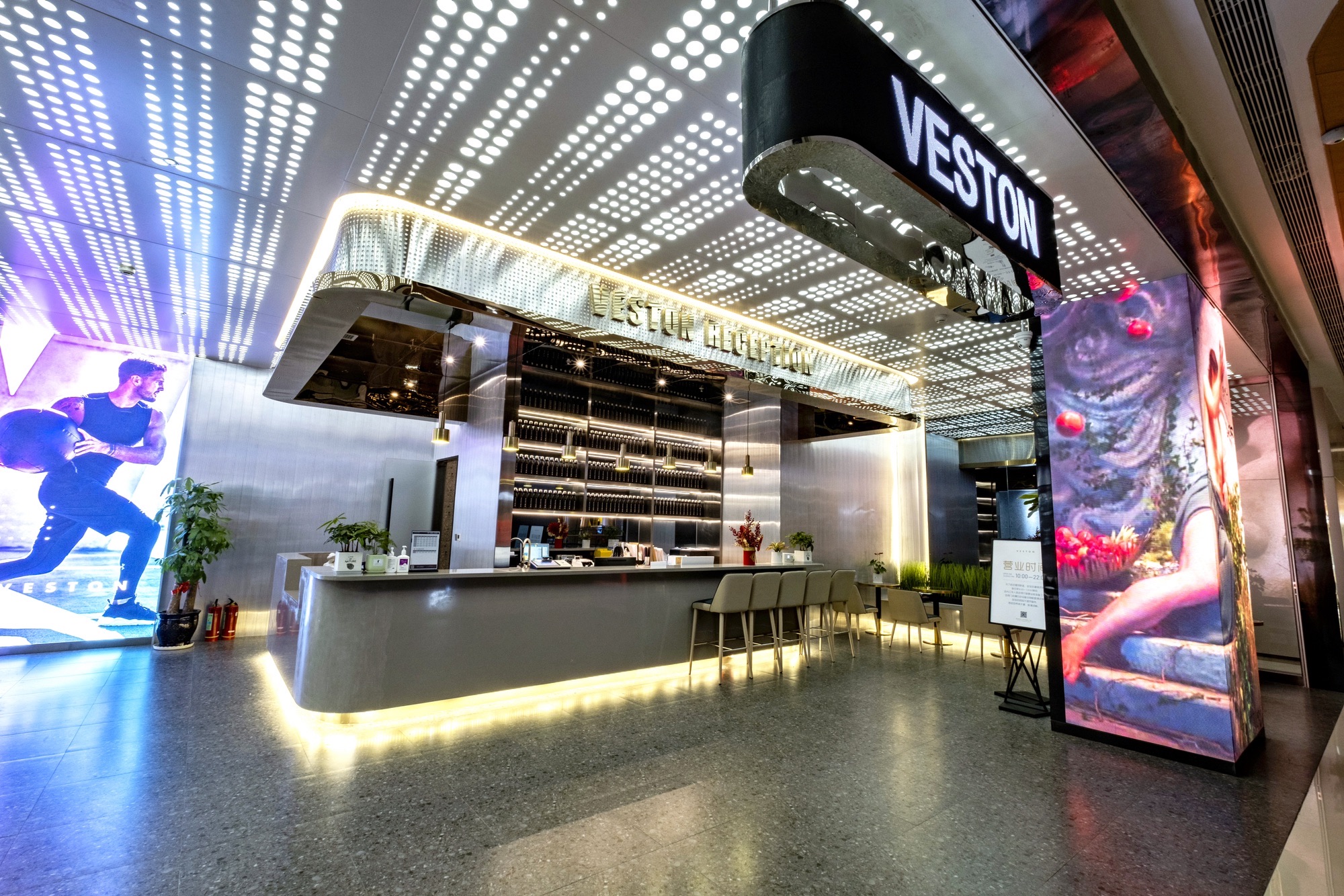 场地封面-威仕顿游泳健身(龙湖西安香醍天街店)