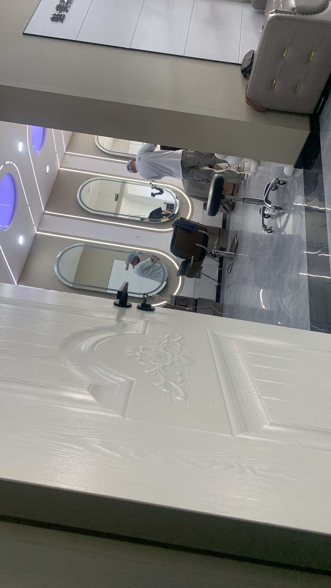 魅美容美发连锁形象店