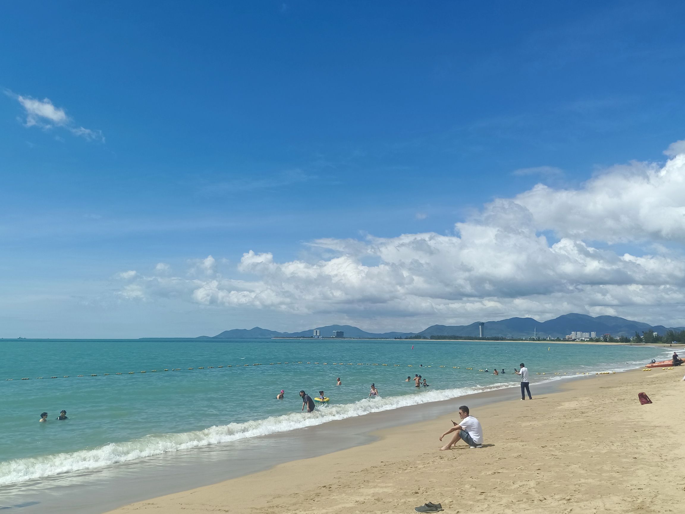 崖州湾海滩