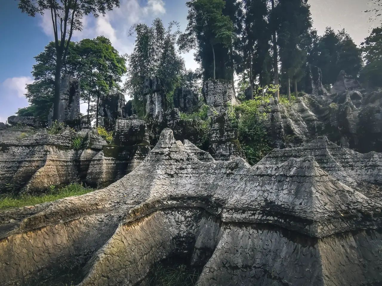 僰人巨石阵景区旅行图片 1