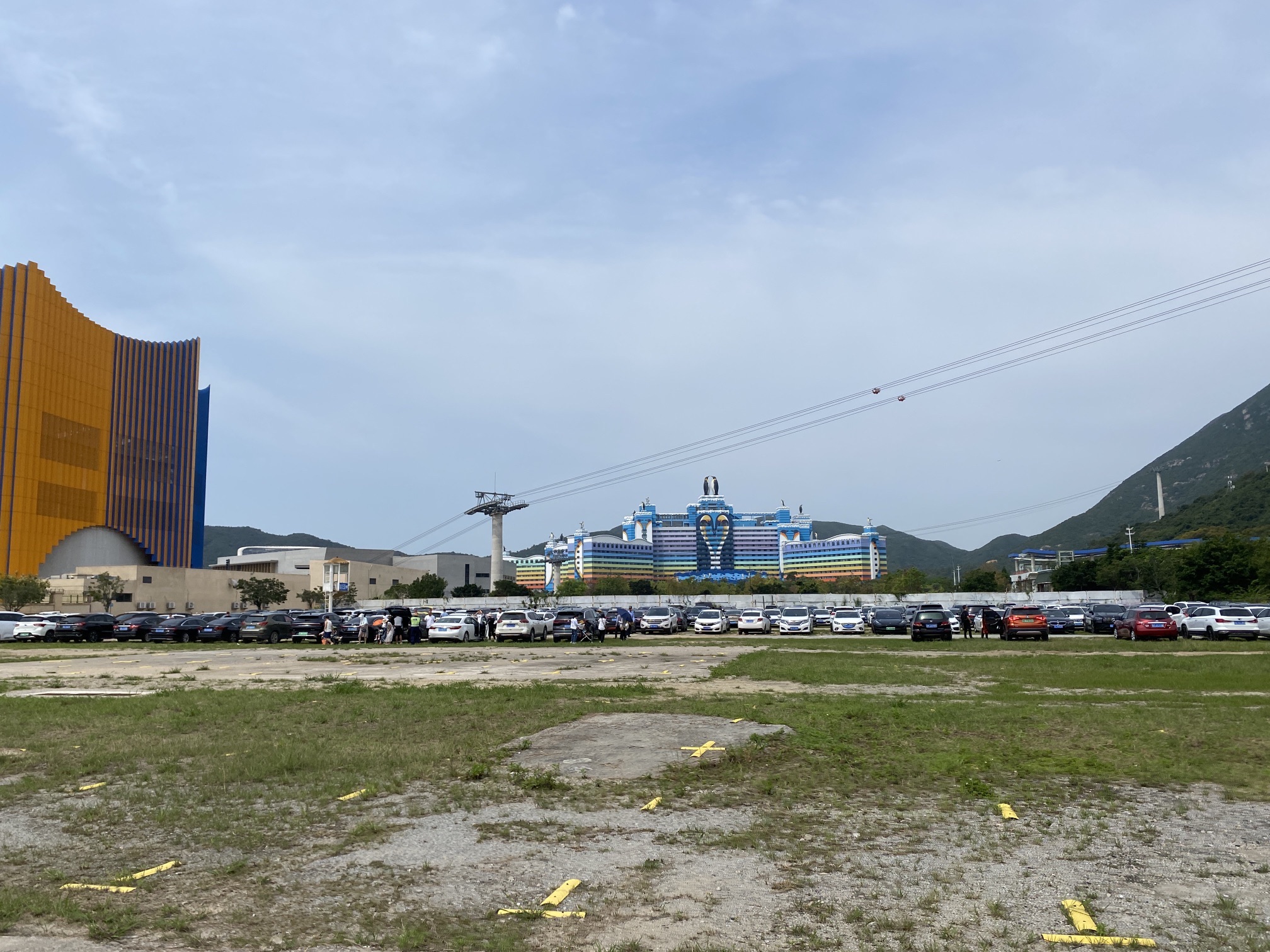 珠海长隆度假区4号停车场