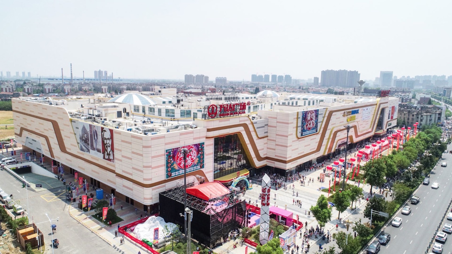 万达广场滁州店停车场