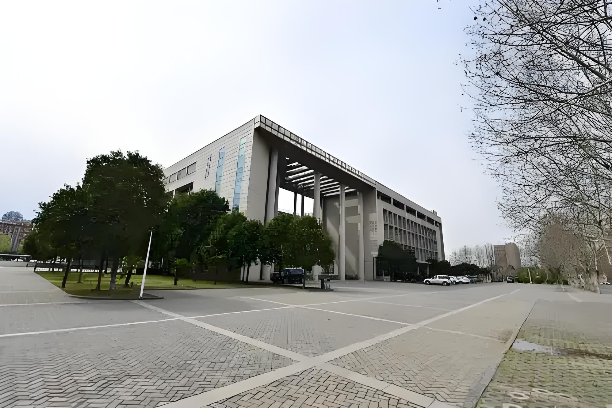 郑州工程技术学院