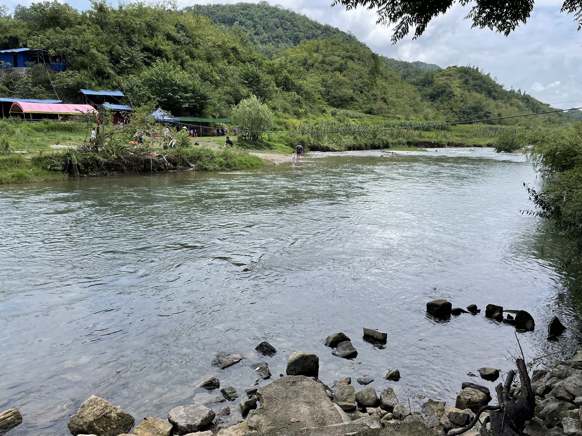 神秘瀑布旅行图片 1