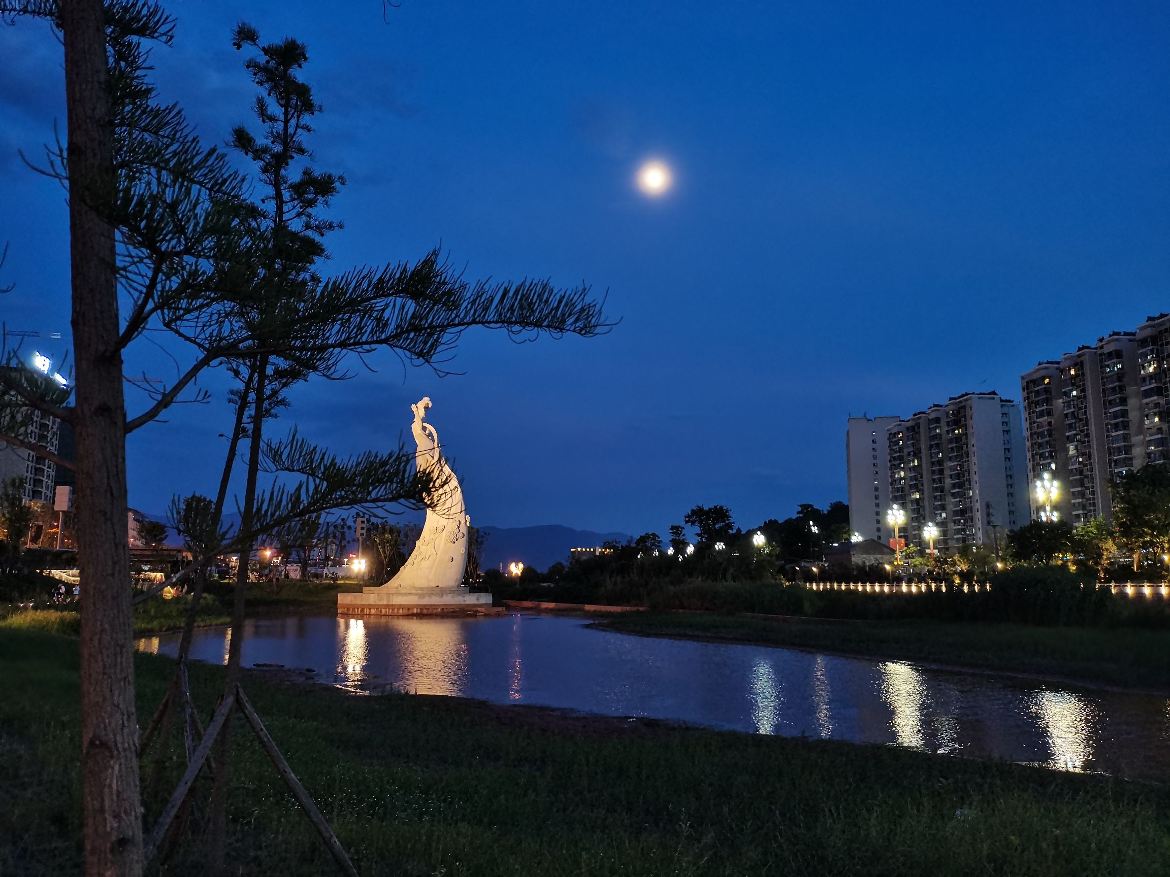 西昌月亮湖公园旅行图片 3