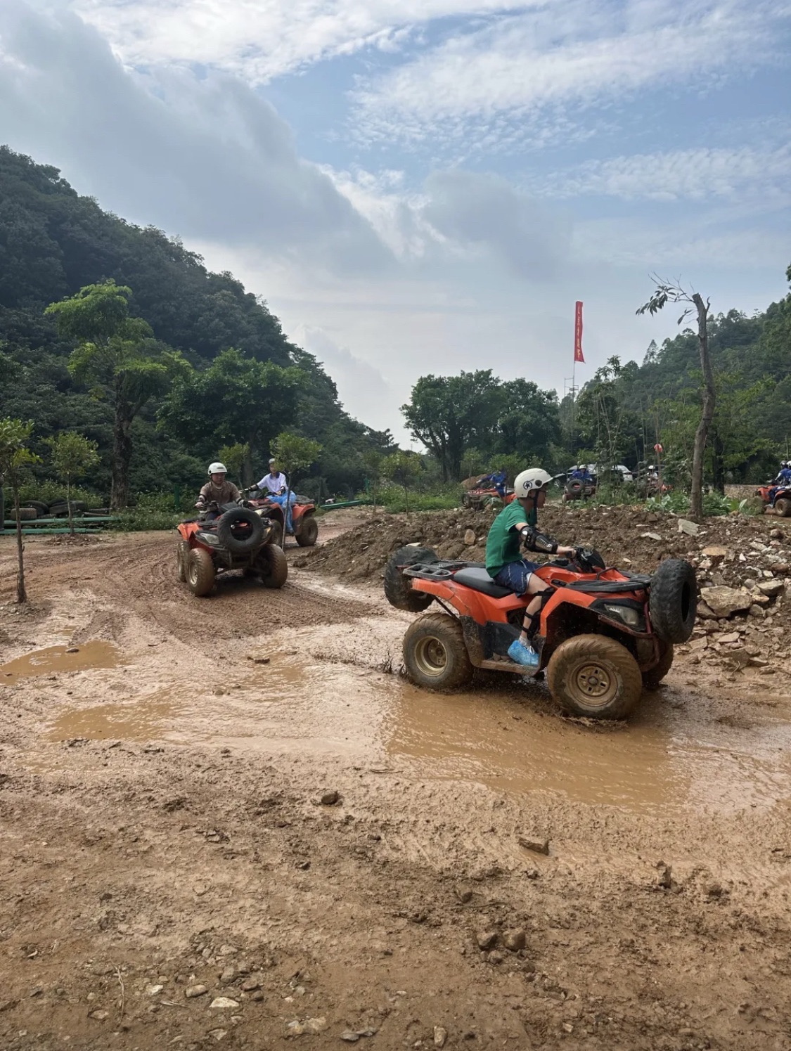 场地封面-广州山点水越野俱乐部