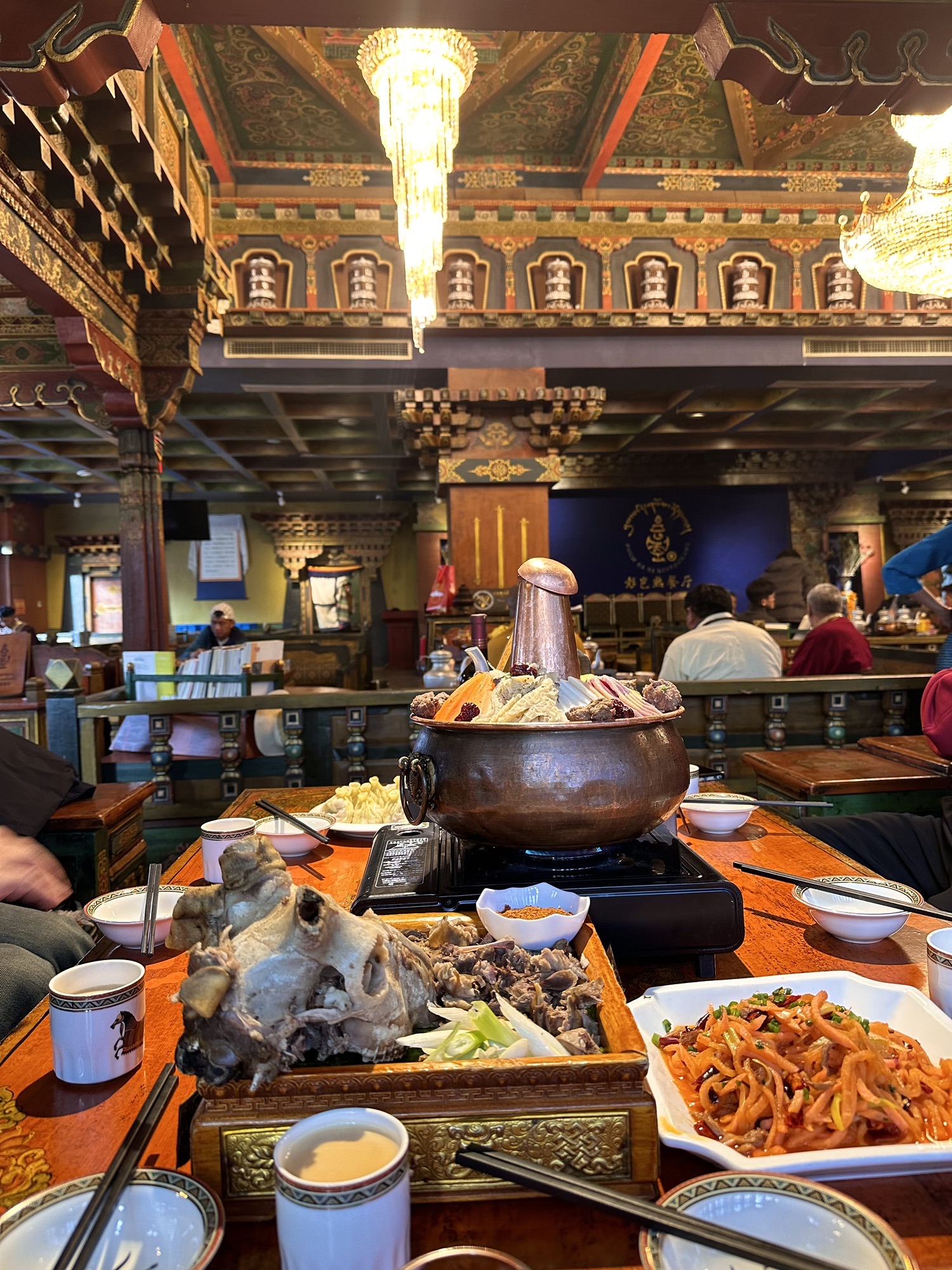 彭岜热餐厅